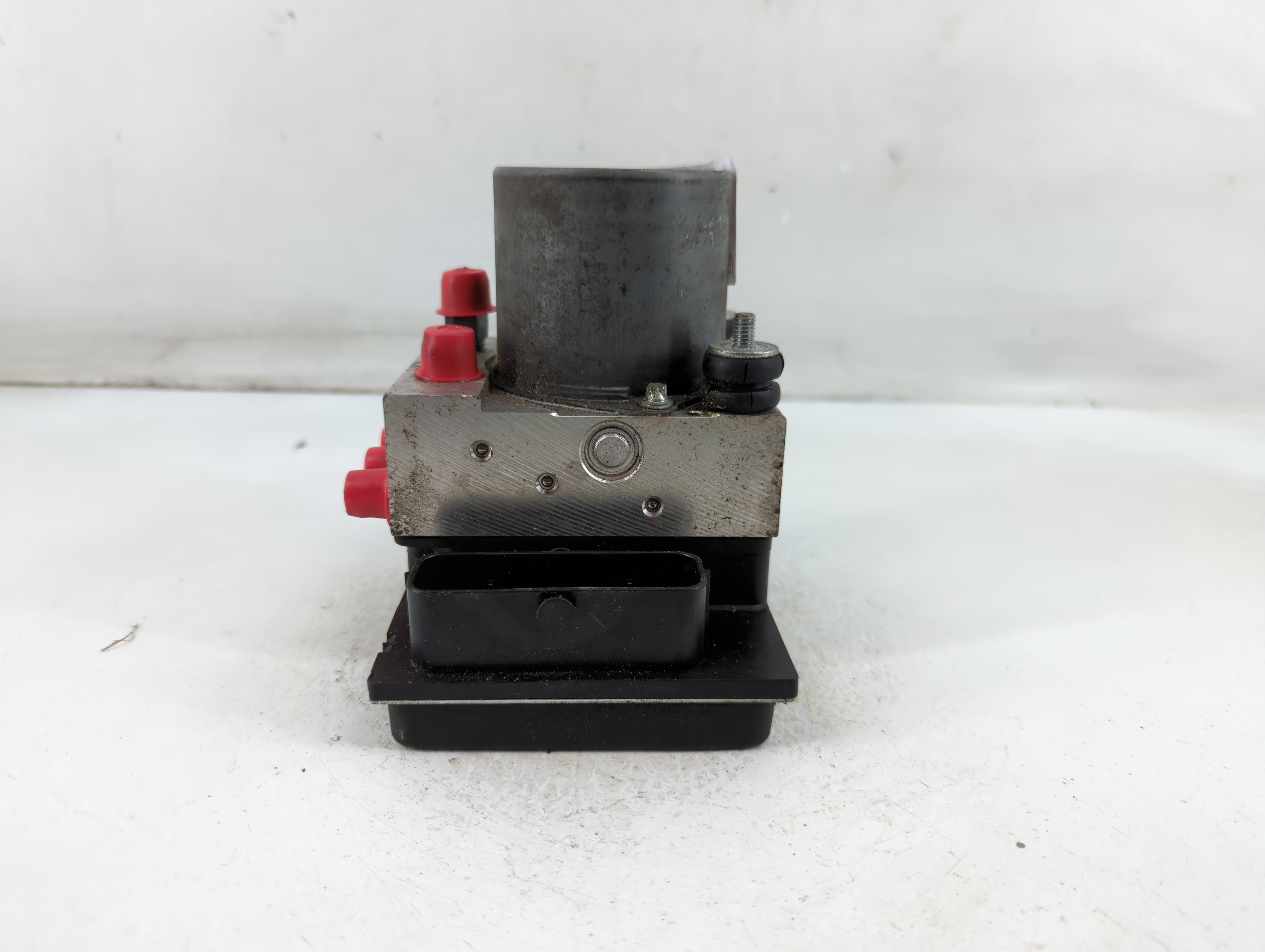 2010-2013 Suzuki Kizashi ABS Pump Control Module Replacement P/N:56110-57L03 Fits Fits 2010 2011 2012 2013 OEM Used Auto Parts - Oemusedautoparts1.com