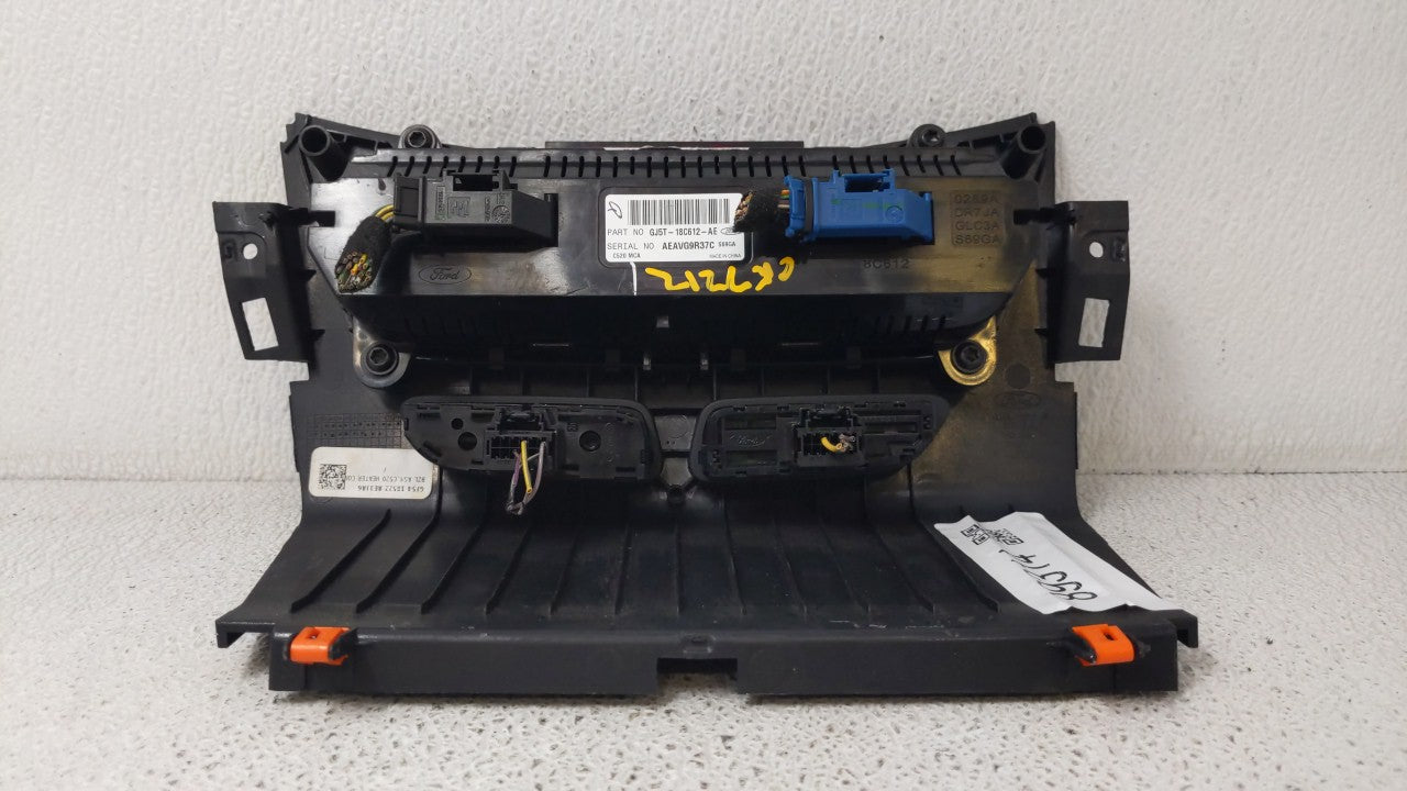 2017 Ford Escape Climate Control Module Temperature AC/Heater Replacement P/N:GJ5T-18C612-AE GJ5T-19980-AG Fits OEM Used Auto Parts - Oemusedautoparts1.com