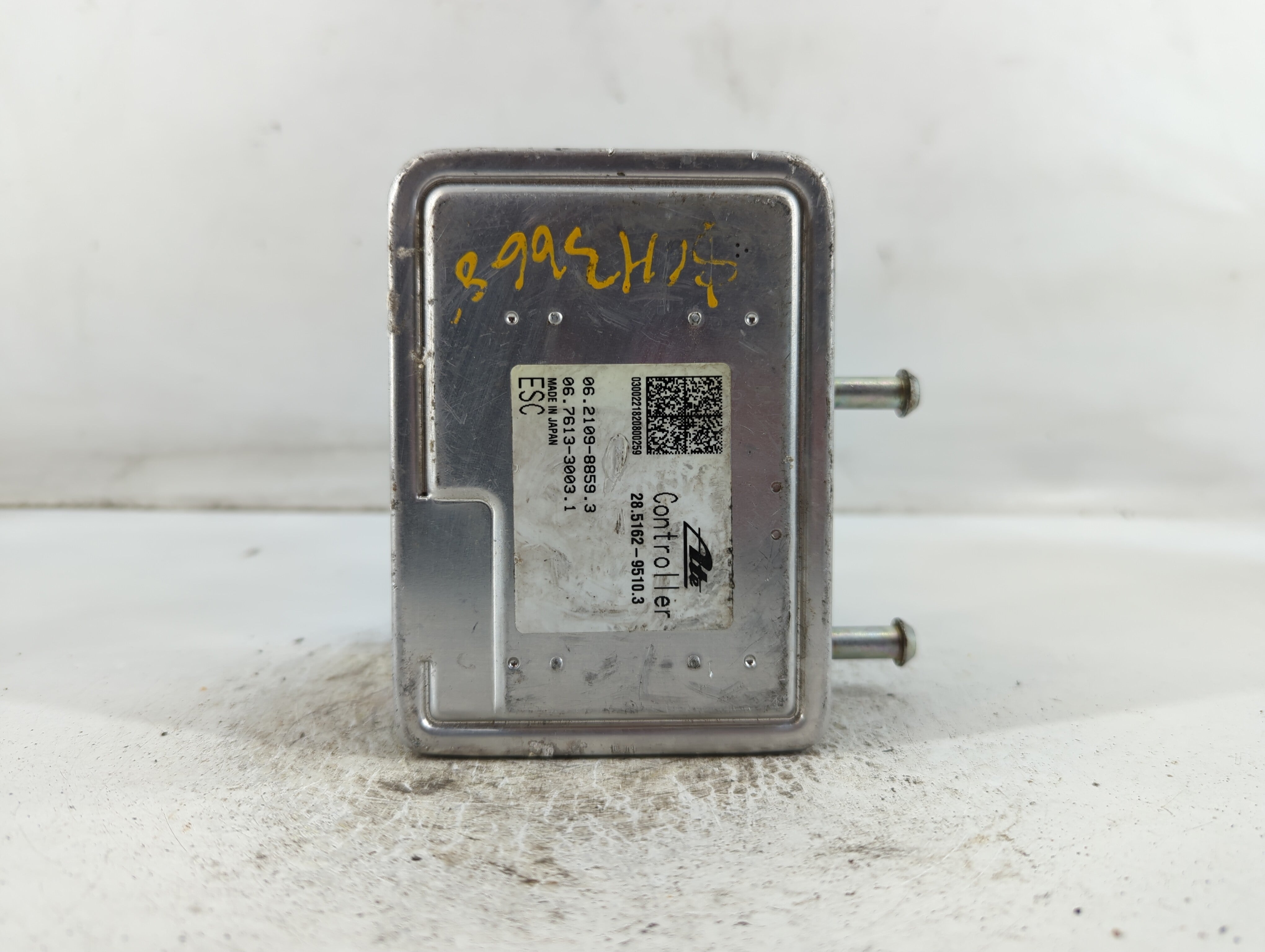 2018-2021 Hyundai Kona ABS Pump Control Module Replacement P/N:58900-J9100 Fits Fits 2018 2019 2020 2021 OEM Used Auto Parts - Oemusedautoparts1.com