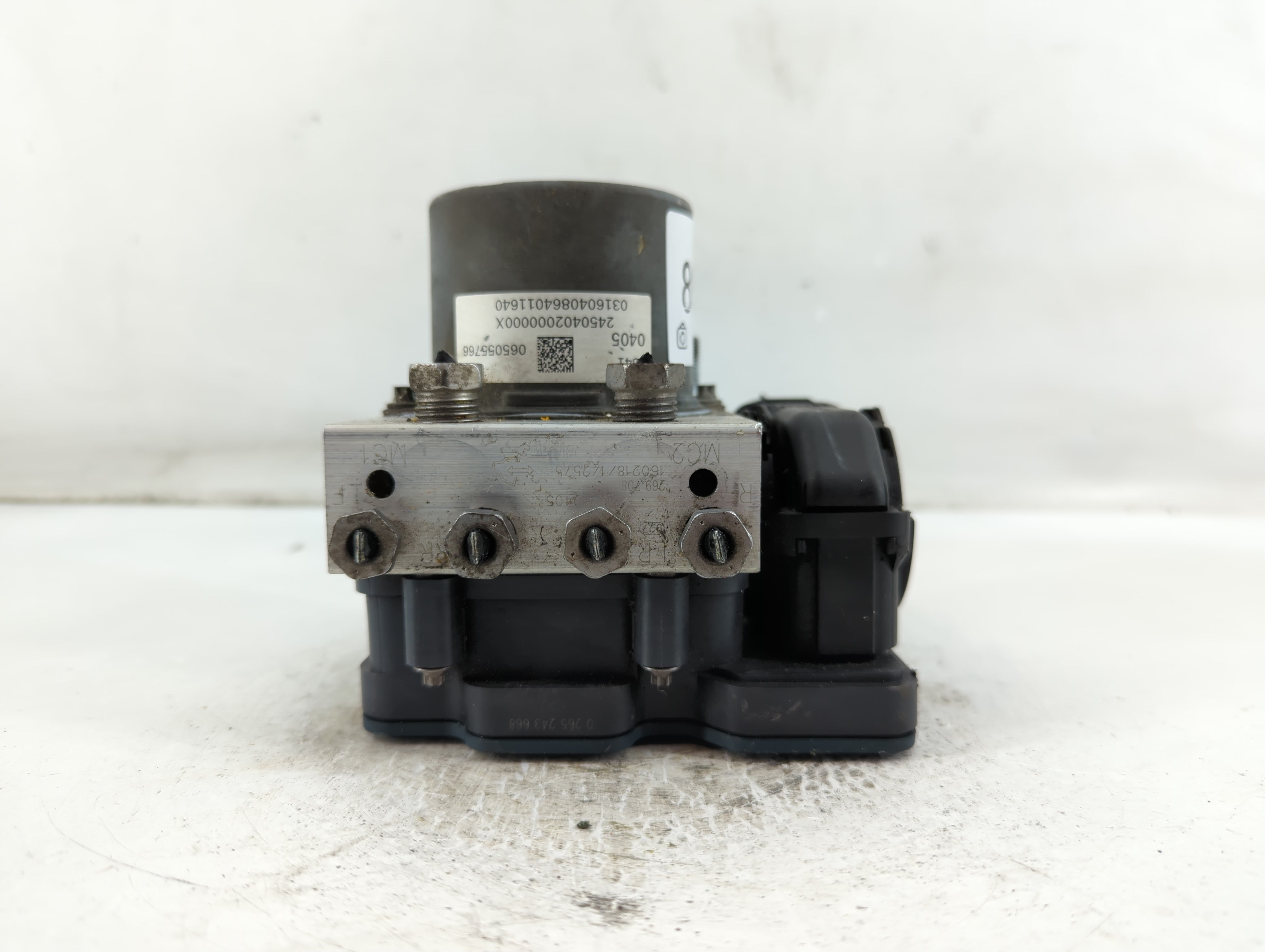 2016 Chevrolet Malibu ABS Pump Control Module Replacement P/N:23410405 Fits OEM Used Auto Parts - Oemusedautoparts1.com
