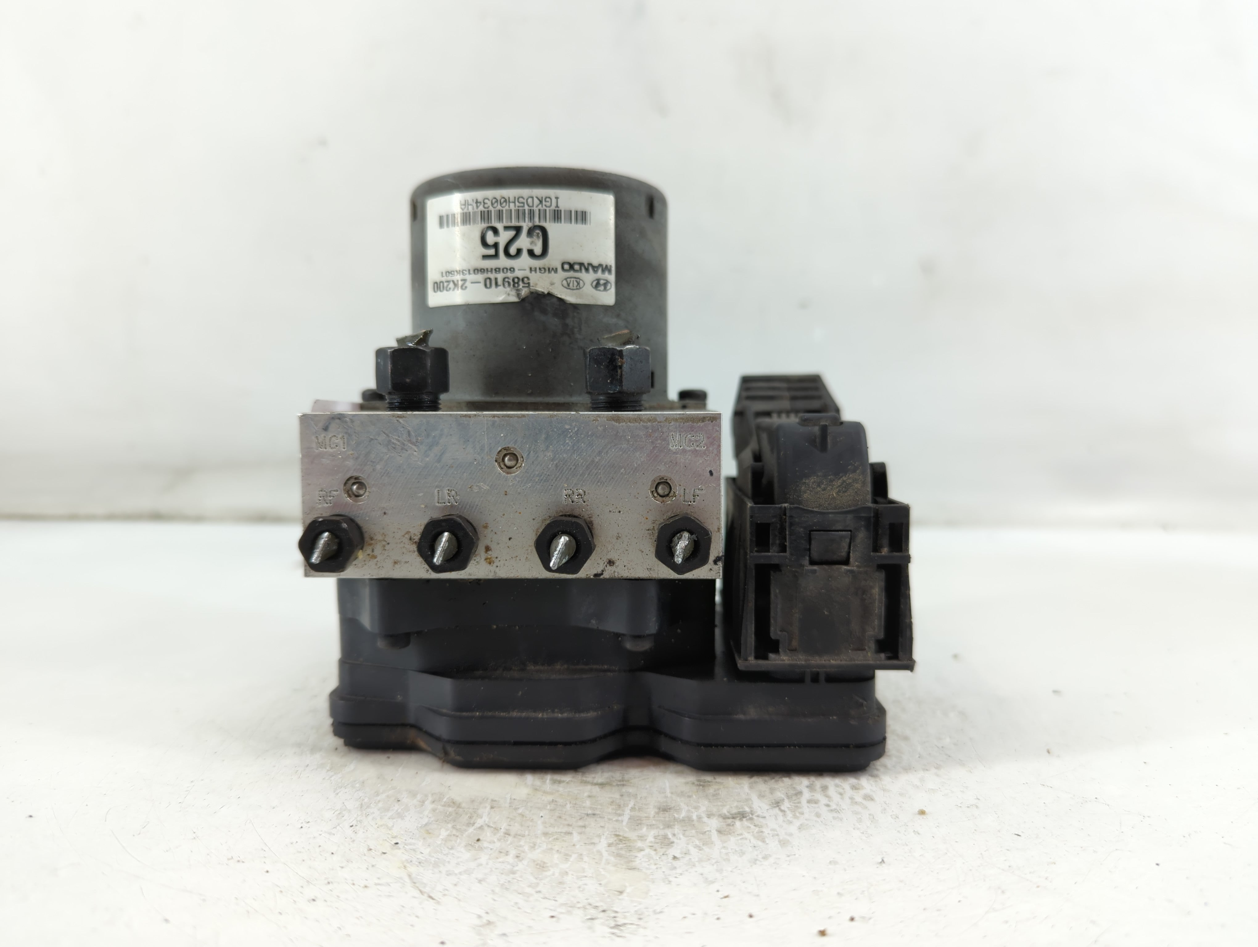 2012-2013 Kia Soul ABS Pump Control Module Replacement P/N:58910-2K200 Fits Fits 2012 2013 OEM Used Auto Parts - Oemusedautoparts1.com