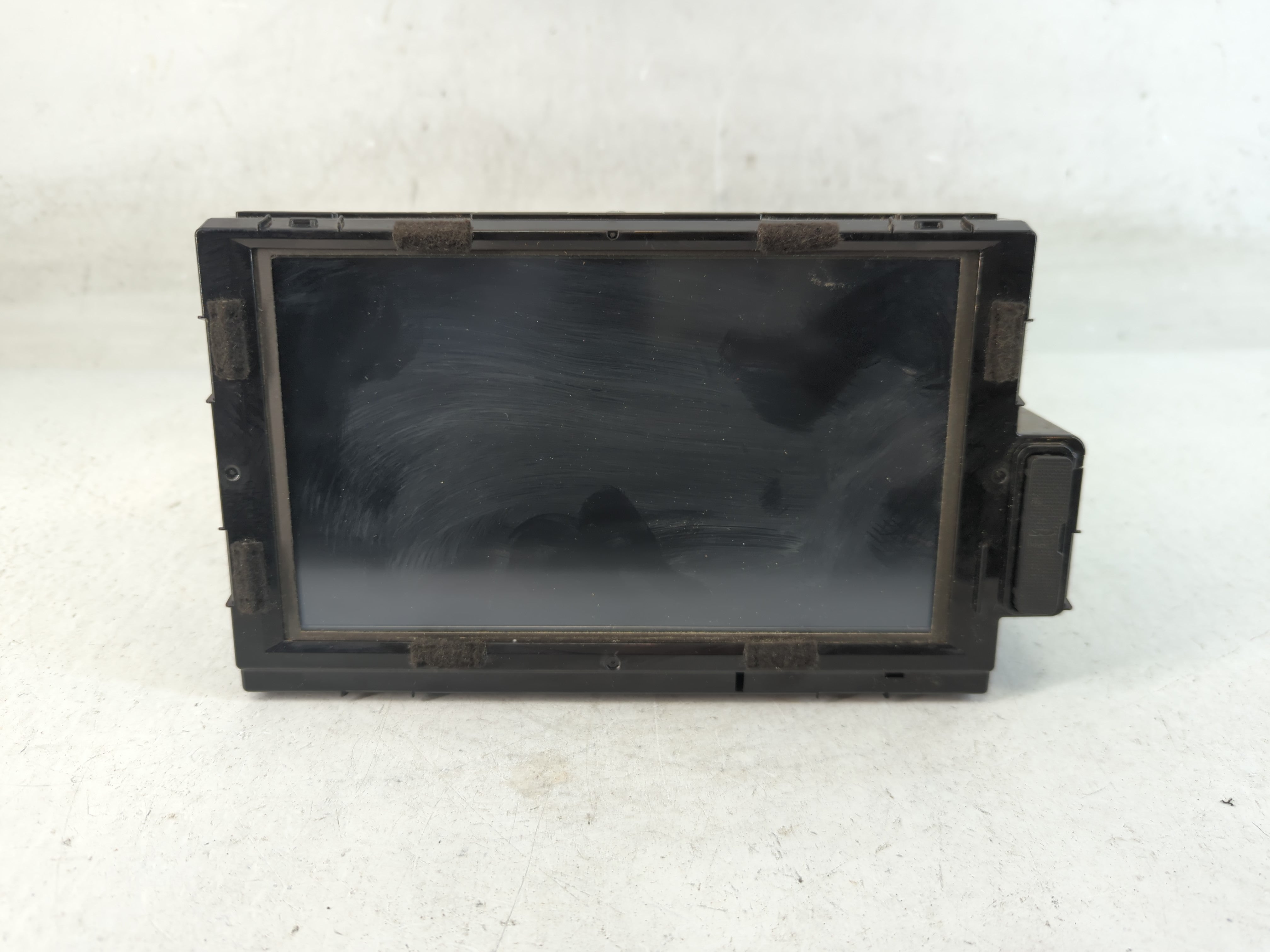 2016-2018 Kia Optima Radio AM FM Cd Player Receiver Replacement P/N:96560-D5450WK Fits Fits 2016 2017 2018 OEM Used Auto Parts - Oemusedautoparts1.com