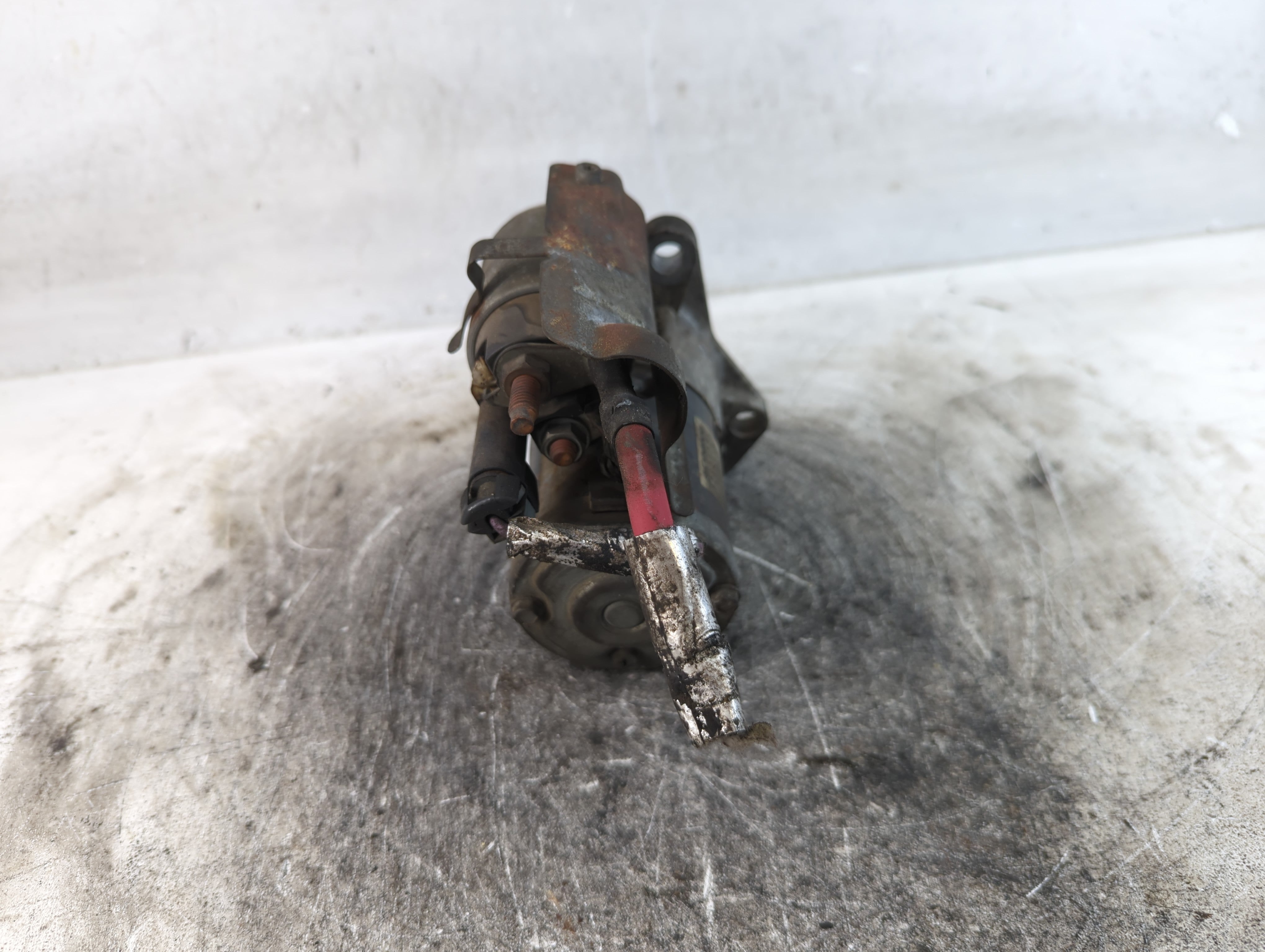 2009 Saturn Outlook Car Starter Motor Solenoid OEM P/N:M000T36571ZC 12601721 Fits OEM Used Auto Parts - Oemusedautoparts1.com