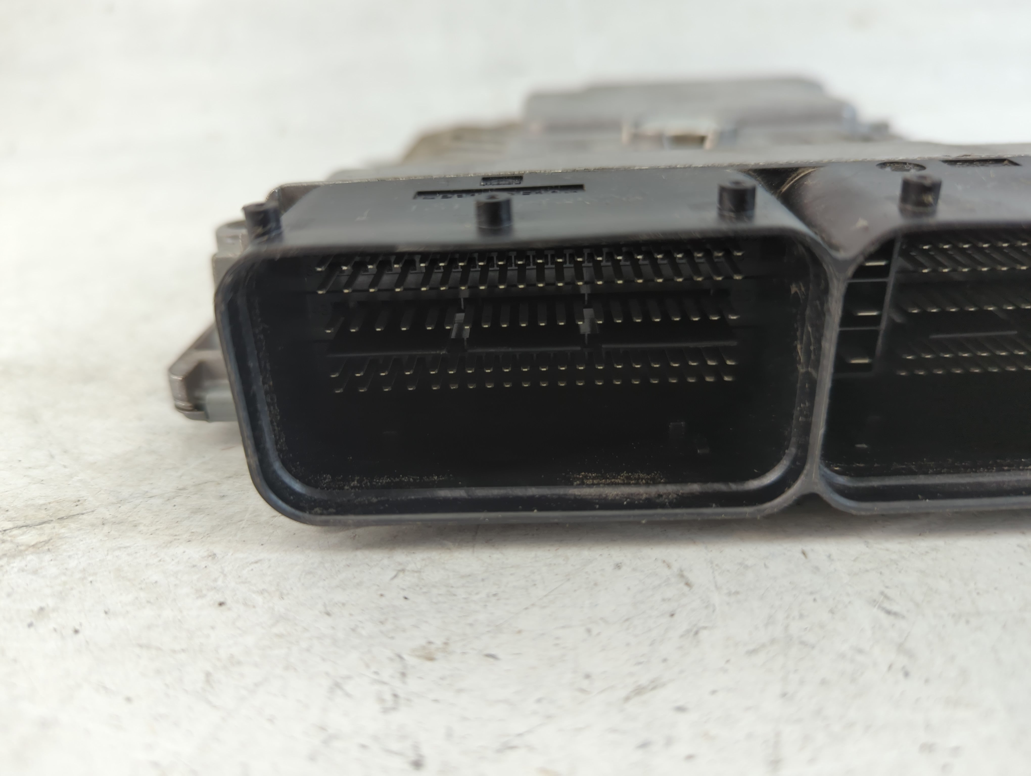2014 Volkswagen Jetta PCM Engine Control Computer ECU ECM PCU OEM P/N:06K 907 425 Fits OEM Used Auto Parts - Oemusedautoparts1.com