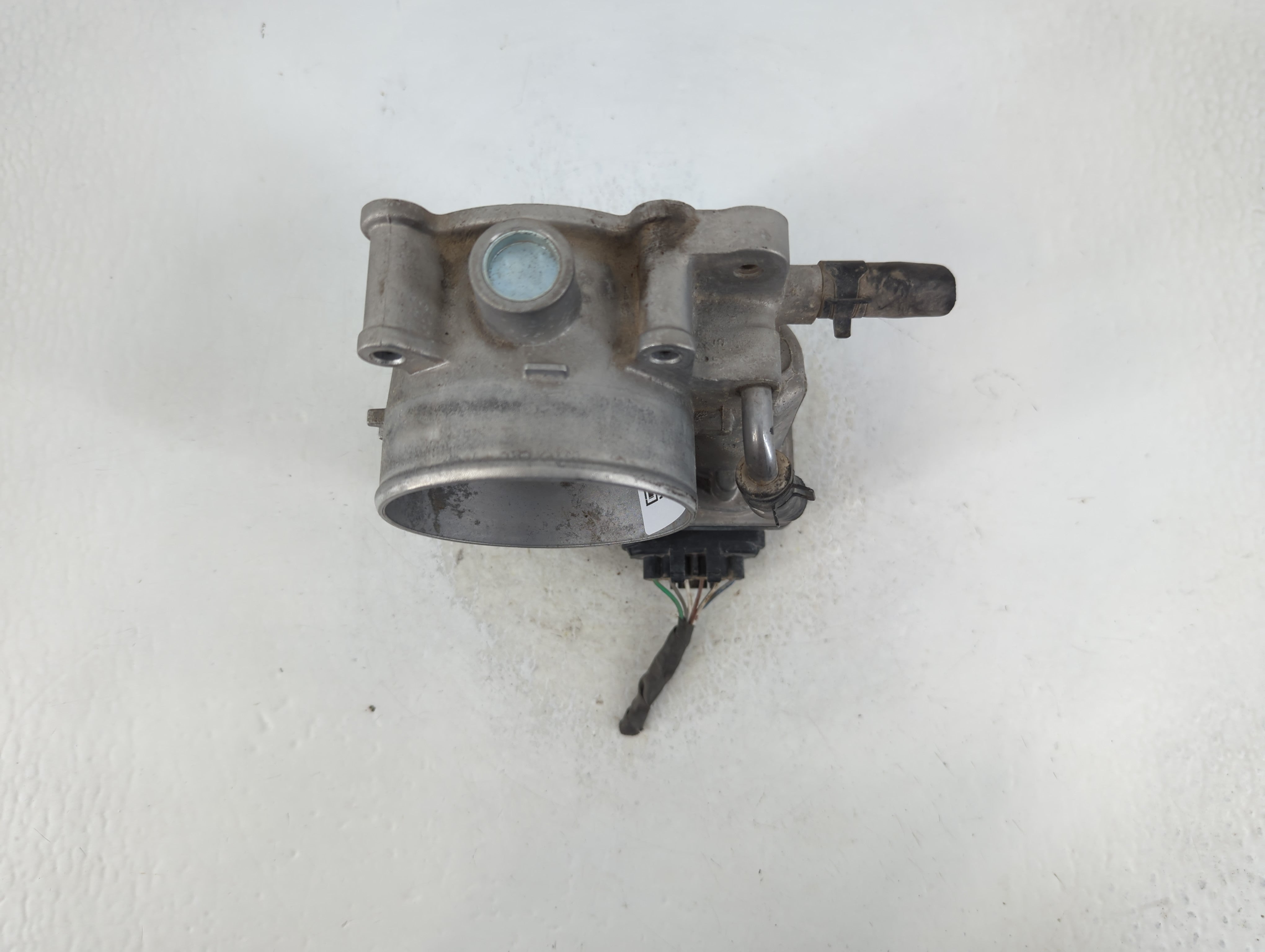 2013-2018 Hyundai Santa Fe Throttle Body P/N:5312 04U26 35100-3CAA0 Fits Fits 2012 2013 2014 2015 2016 2017 2018 OEM Used Auto Parts - Oemusedautoparts1.com