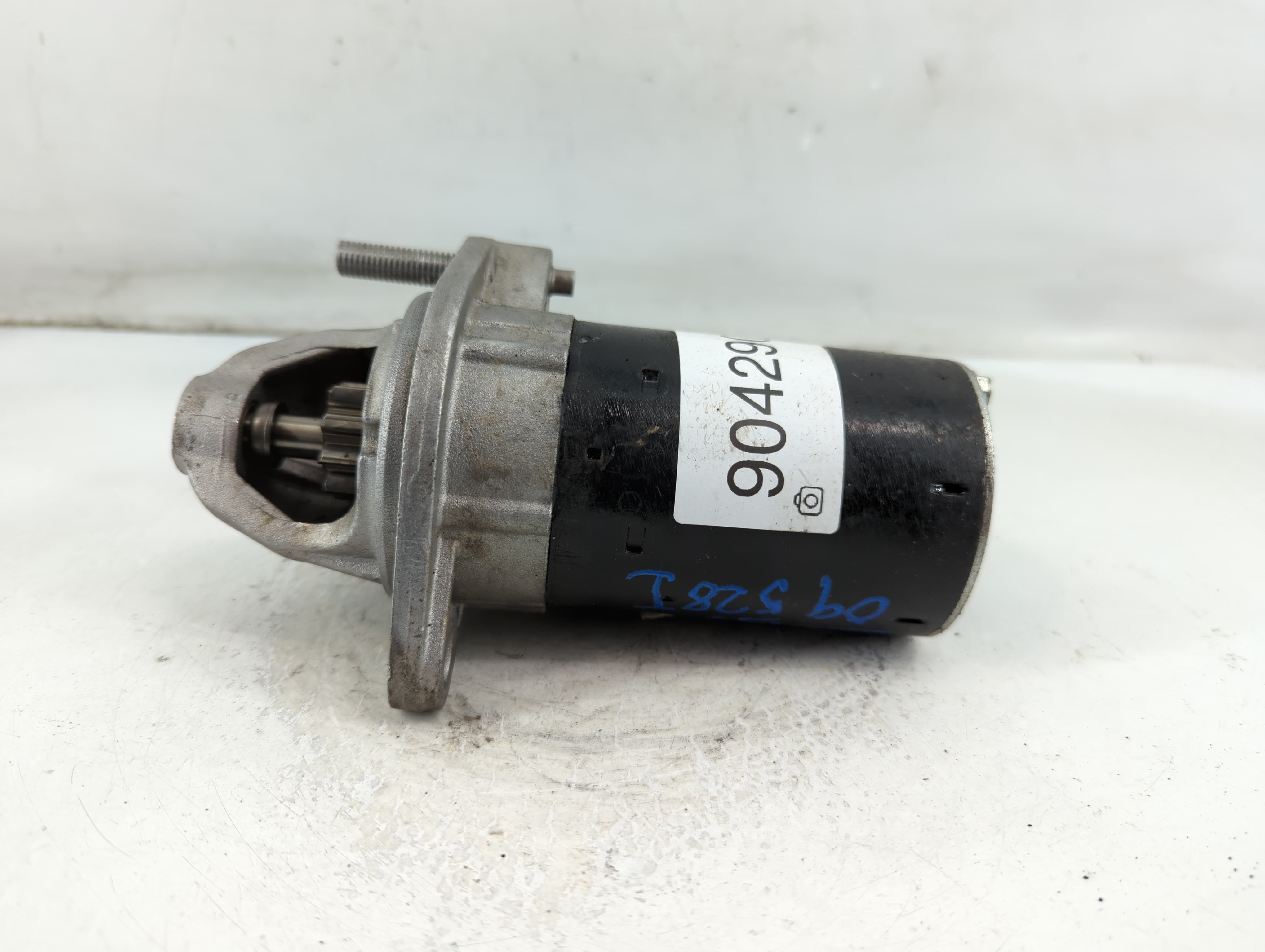 2008-2011 Bmw 528i Car Starter Motor Solenoid OEM P/N:1943 800-228-9 Fits Fits 2005 2006 2007 2008 2009 2010 2011 OEM Used Auto Parts - Oemusedautoparts1.com