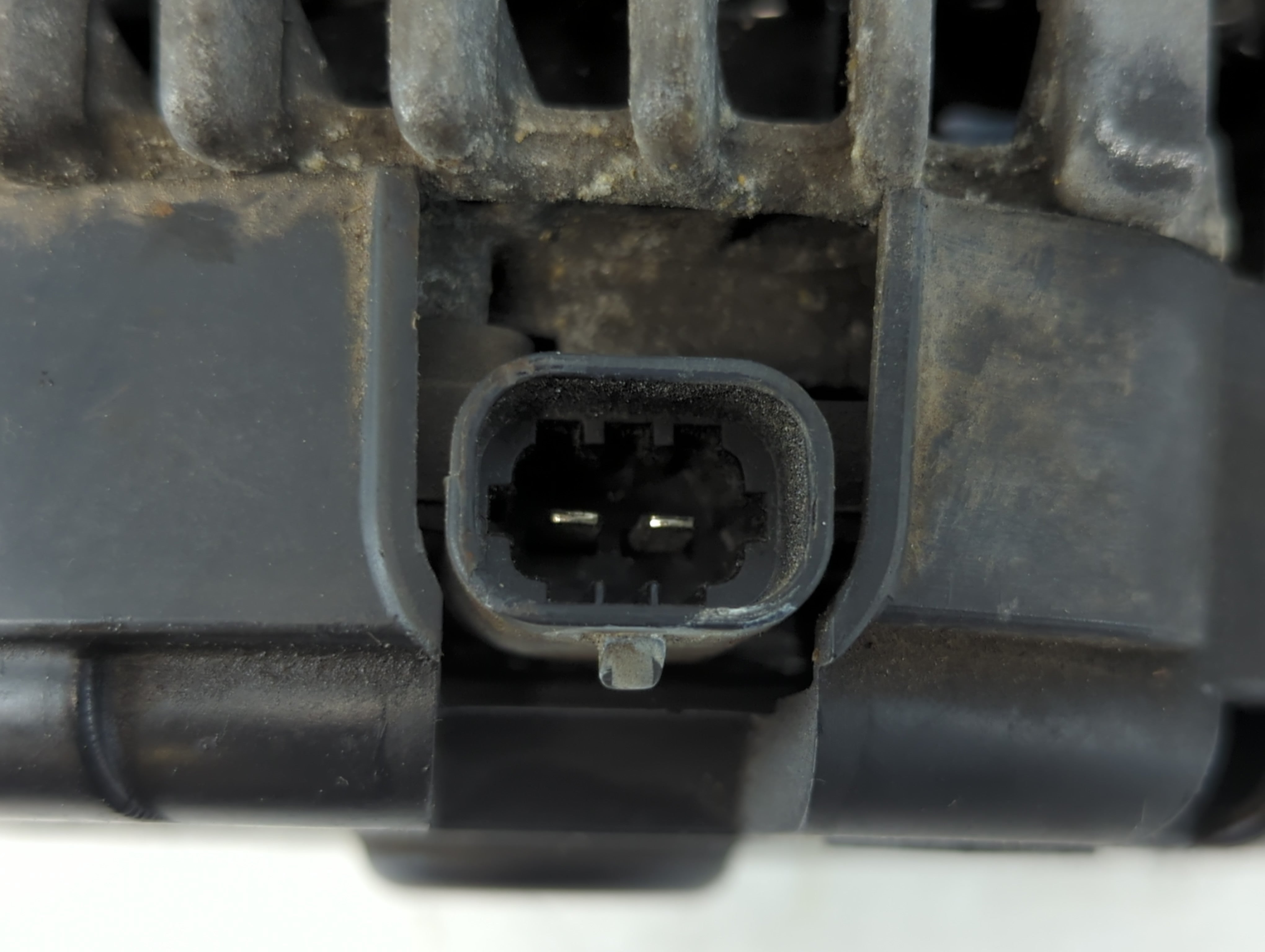 2007-2013 Chevrolet Silverado 1500 Alternator Replacement Generator Charging Assembly Engine OEM Fits OEM Used Auto Parts - Oemusedautoparts1.com