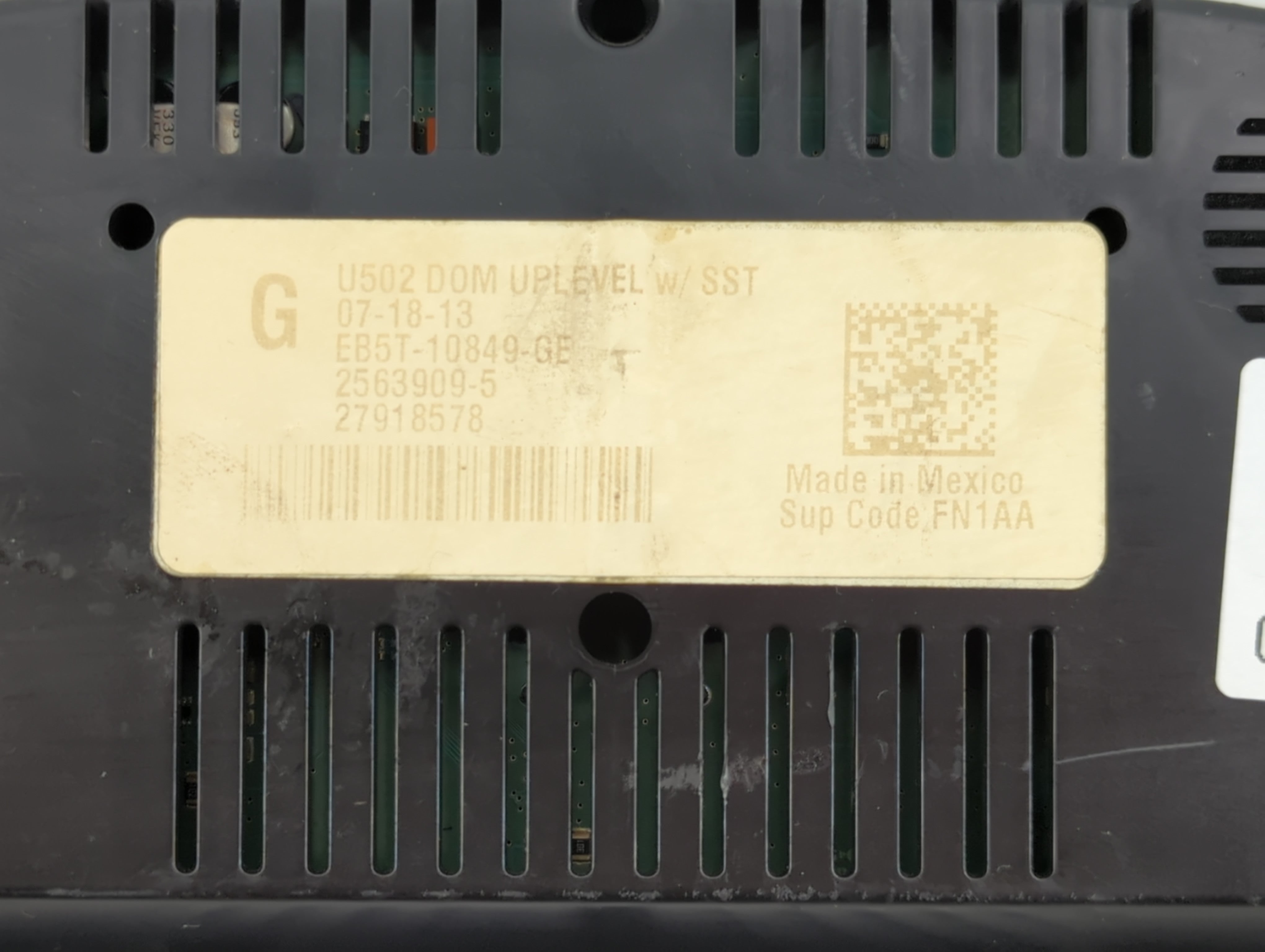 2014-2015 Ford Explorer Instrument Cluster Speedometer Gauges P/N:EB5T-10849-GE Fits Fits 2014 2015 OEM Used Auto Parts - Oemusedautoparts1.com