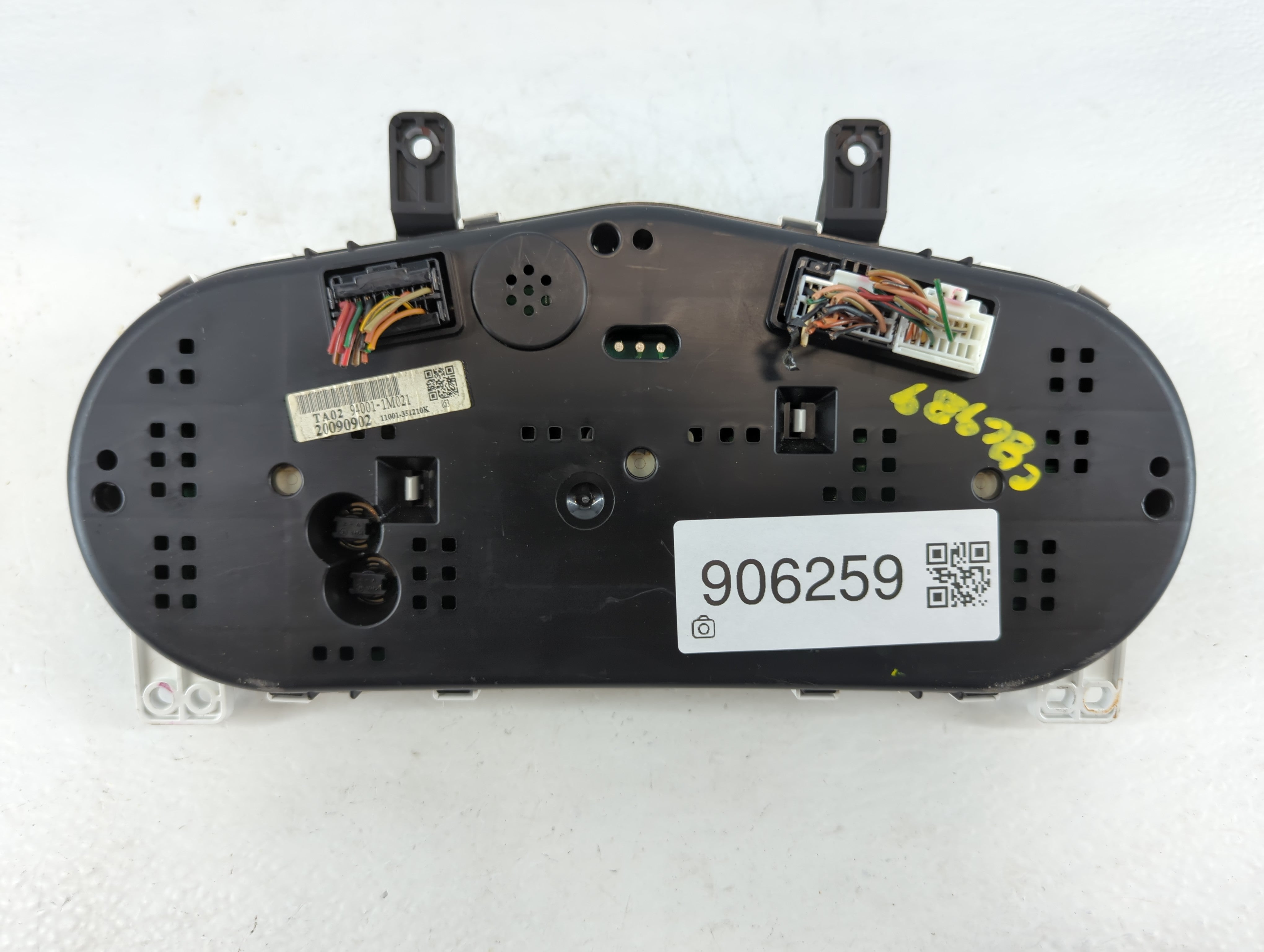 2010 Kia Forte Instrument Cluster Speedometer Gauges P/N:94001-1M021 20090902 Fits OEM Used Auto Parts - Oemusedautoparts1.com