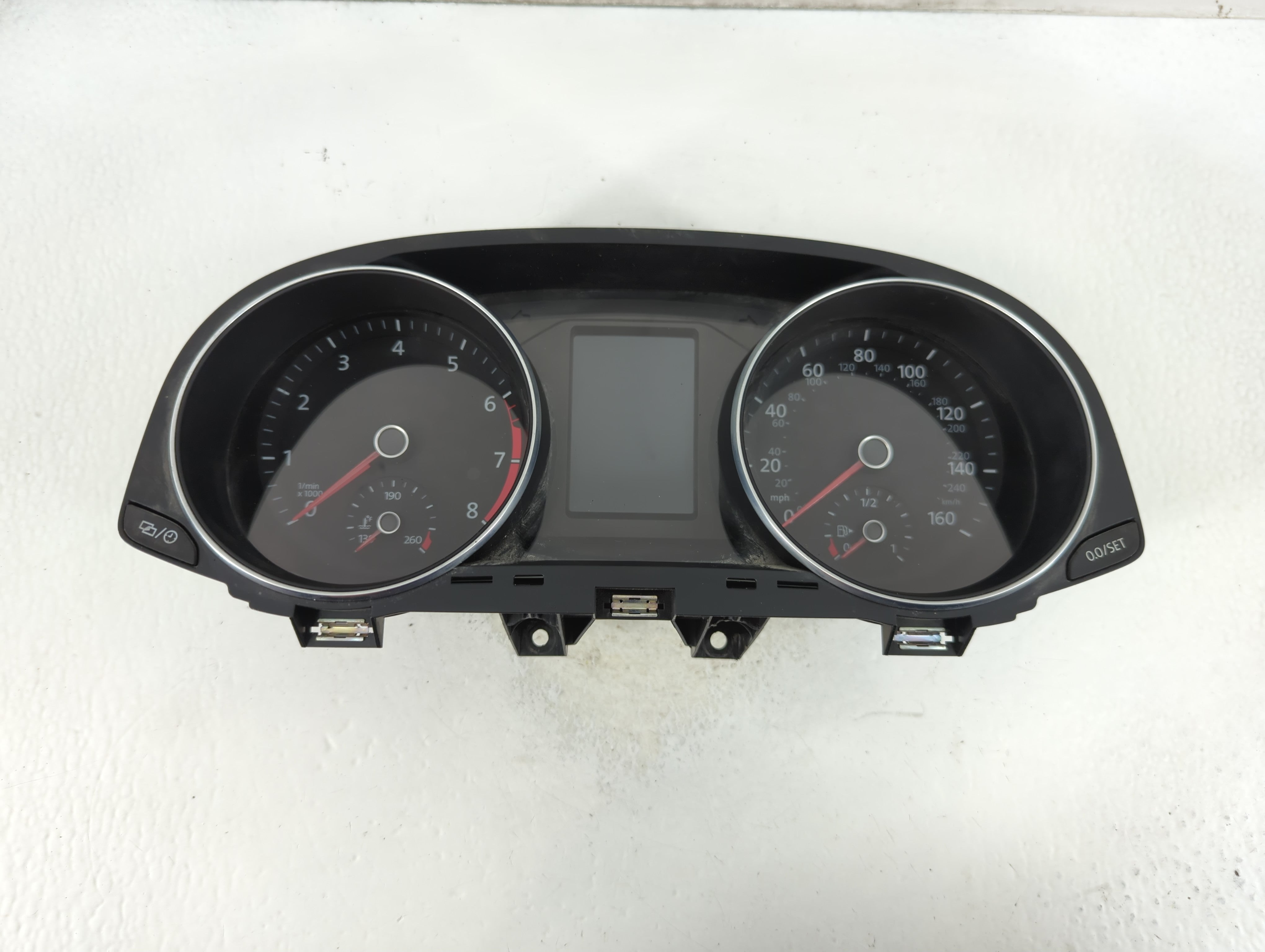 2016-2019 Volkswagen Passat Instrument Cluster Speedometer Gauges P/N:561920 971 Fits Fits 2016 2017 2018 2019 OEM Used Auto Parts - Oemusedautoparts1.com