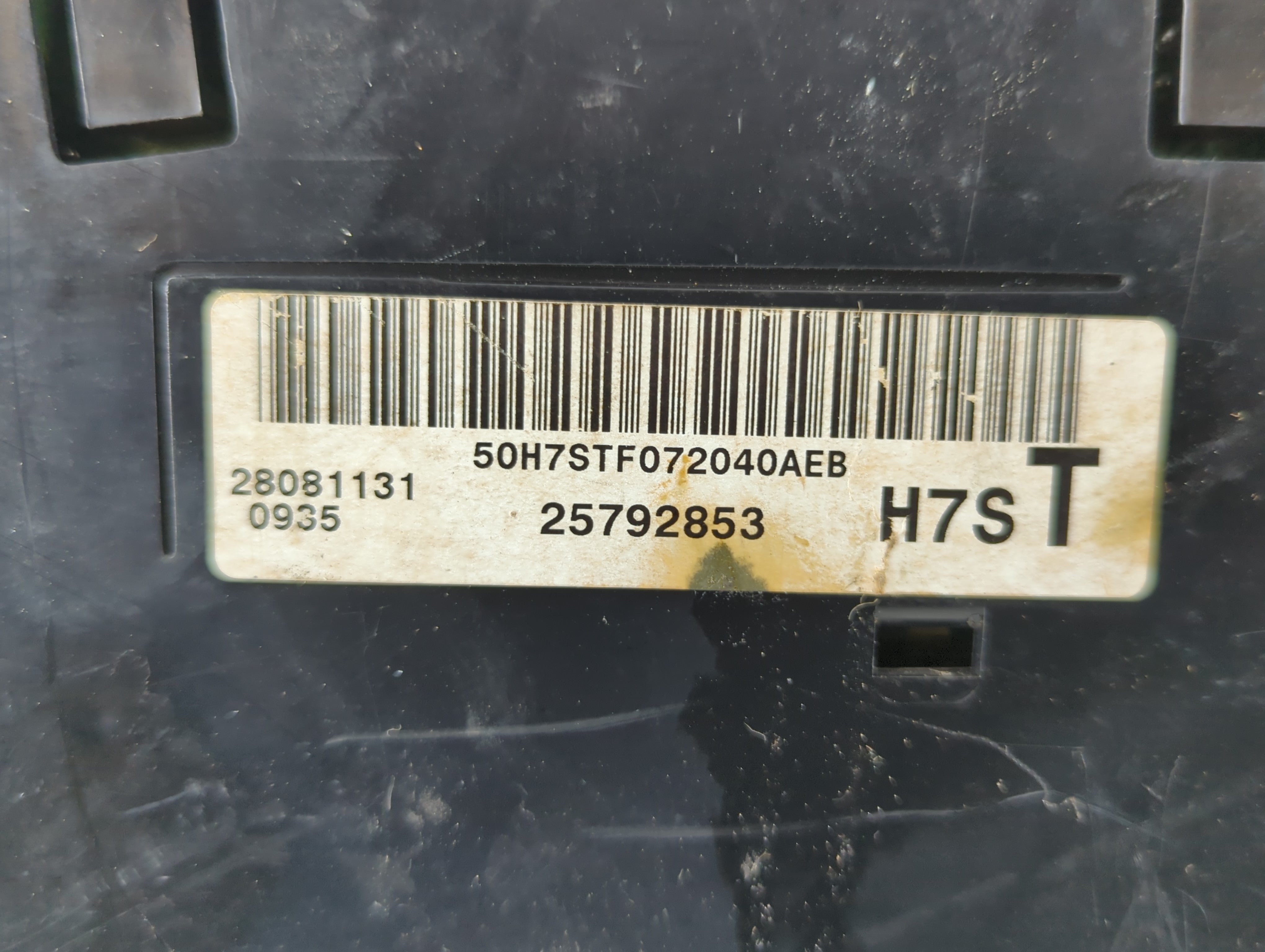 2006-2009 Chevrolet Trailblazer Instrument Cluster Speedometer Gauges P/N:28081131 25792853 Fits Fits 2006 2007 2008 2009 OEM Used Auto Parts - Oemusedautoparts1.com