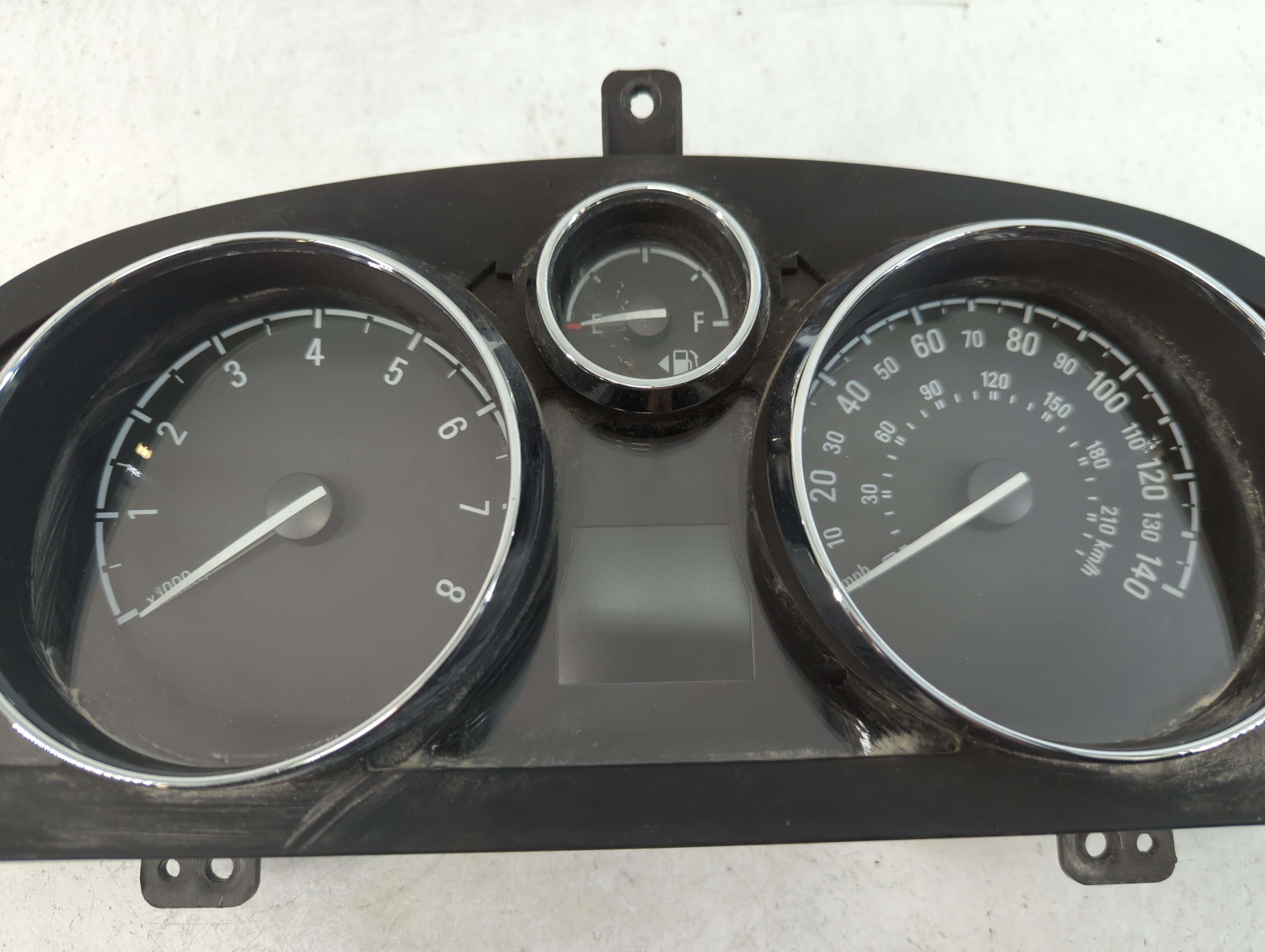 2014-2015 Chevrolet Captiva Sport Instrument Cluster Speedometer Gauges P/N:23214712 Fits Fits 2014 2015 OEM Used Auto Parts - Oemusedautoparts1.com