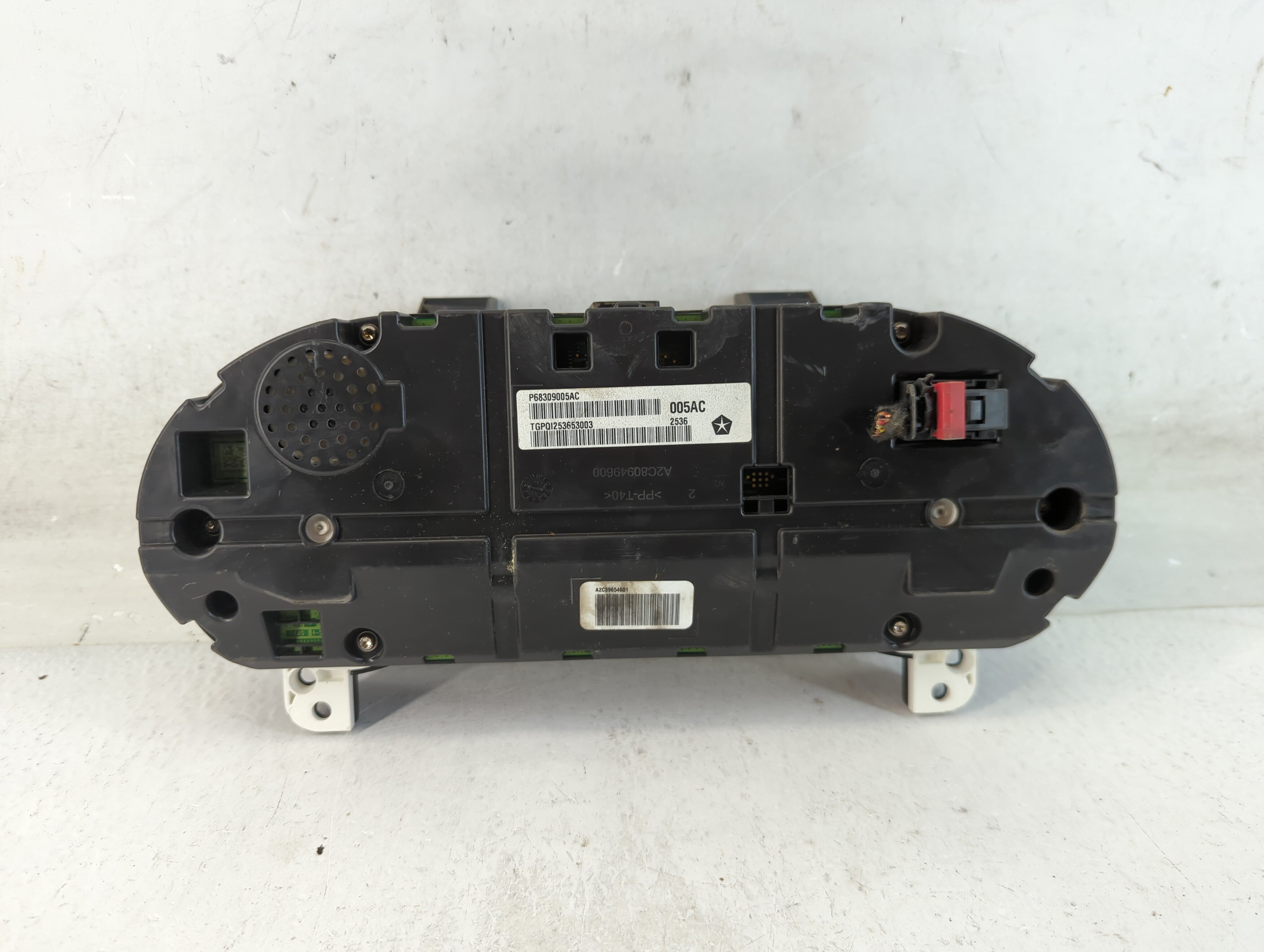 2017-2018 Jeep Cherokee Instrument Cluster Speedometer Gauges P/N:P68309005AC Fits Fits 2017 2018 OEM Used Auto Parts - Oemusedautoparts1.com
