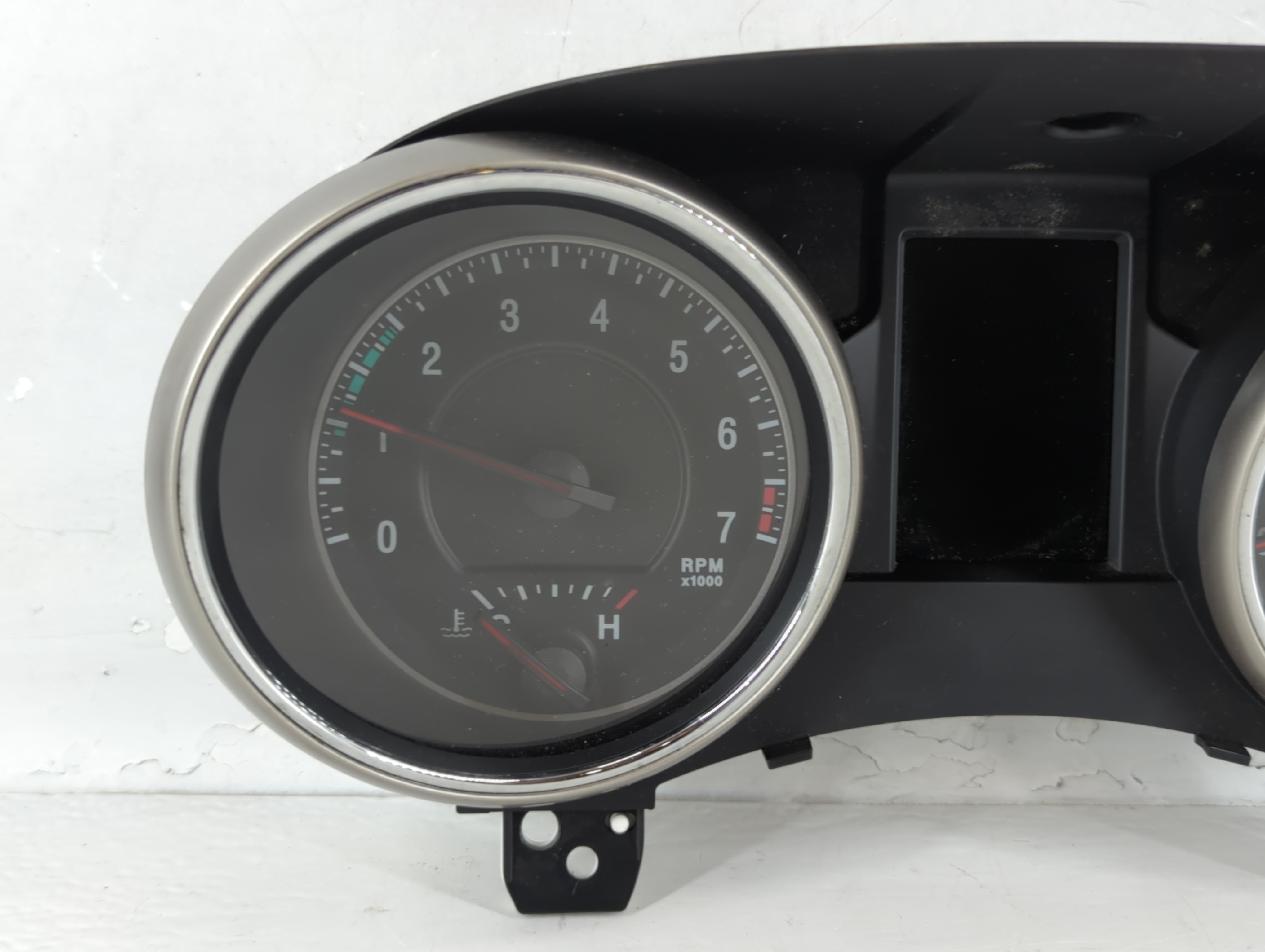 2012 Jeep Grand Cherokee Instrument Cluster Speedometer Gauges P/N:56046667AB Fits OEM Used Auto Parts - Oemusedautoparts1.com