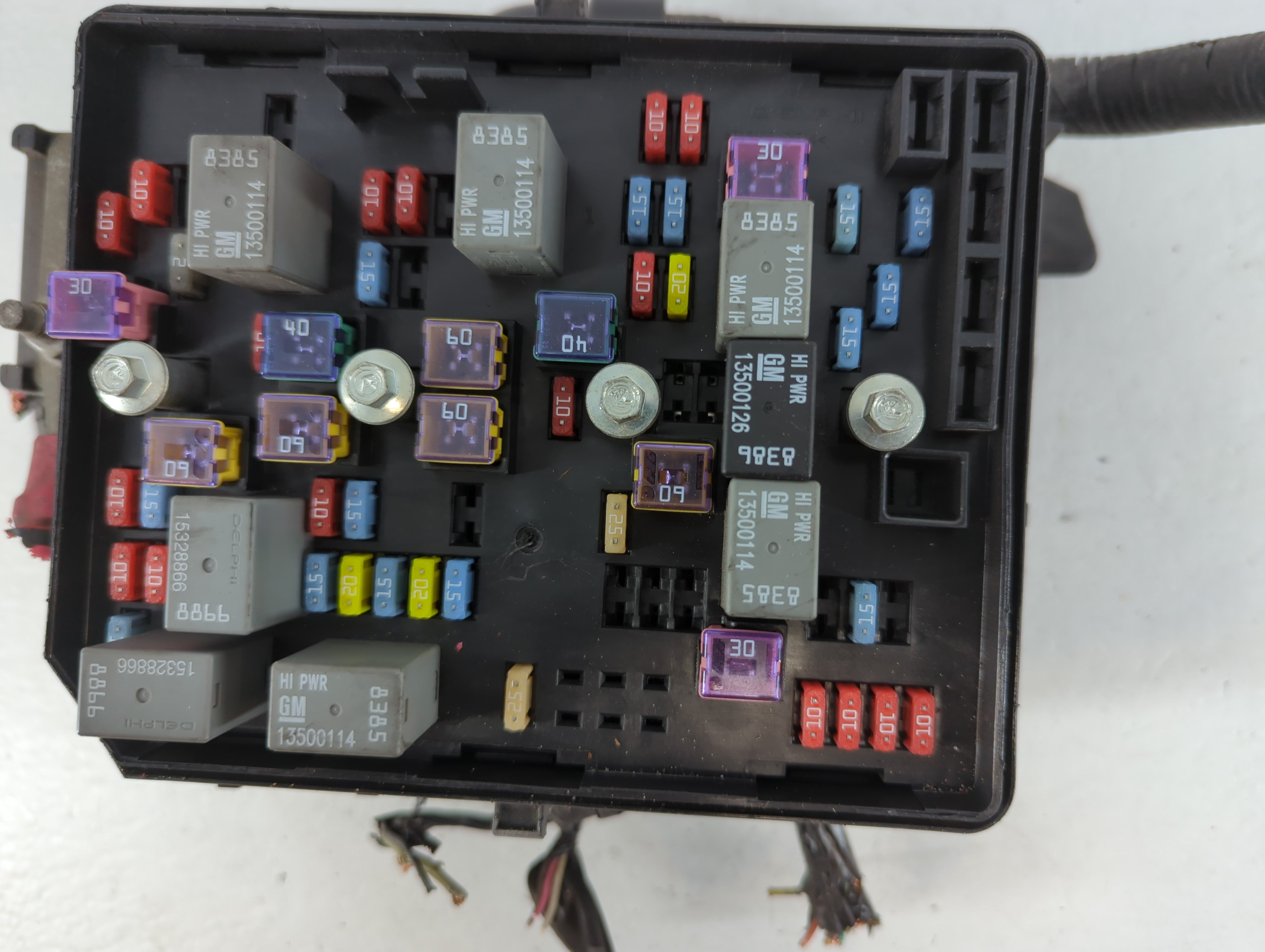 2008-2011 Chevrolet Impala Fusebox Fuse Box Panel Relay Module P/N:13729154-01 Fits Fits 2008 2009 2010 2011 OEM Used Auto Parts - Oemusedautoparts1.com