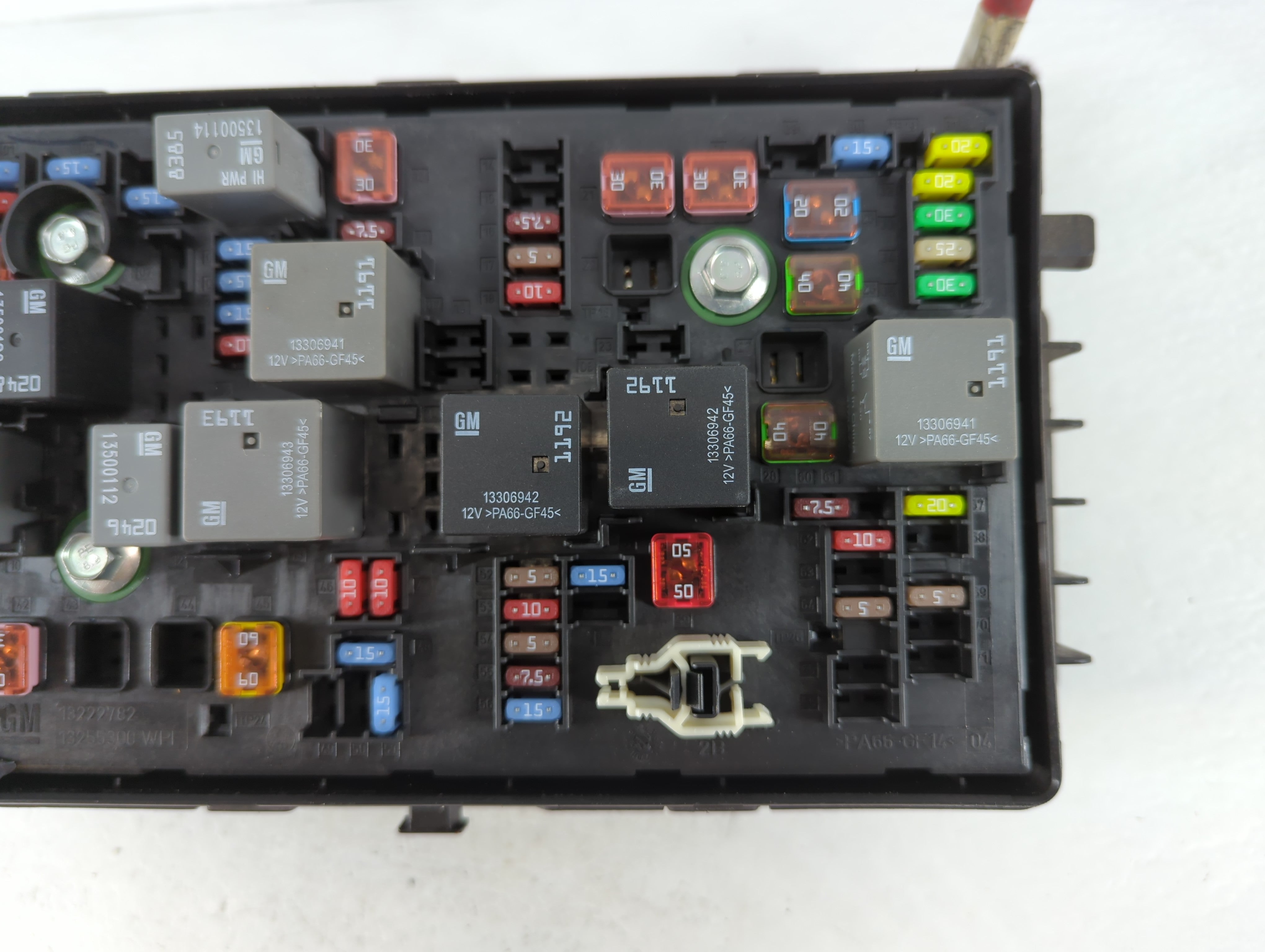 2011-2014 Chevrolet Cruze Fusebox Fuse Box Panel Relay Module P/N:95442176_02 Fits Fits 2011 2012 2013 2014 OEM Used Auto Parts - Oemusedautoparts1.com