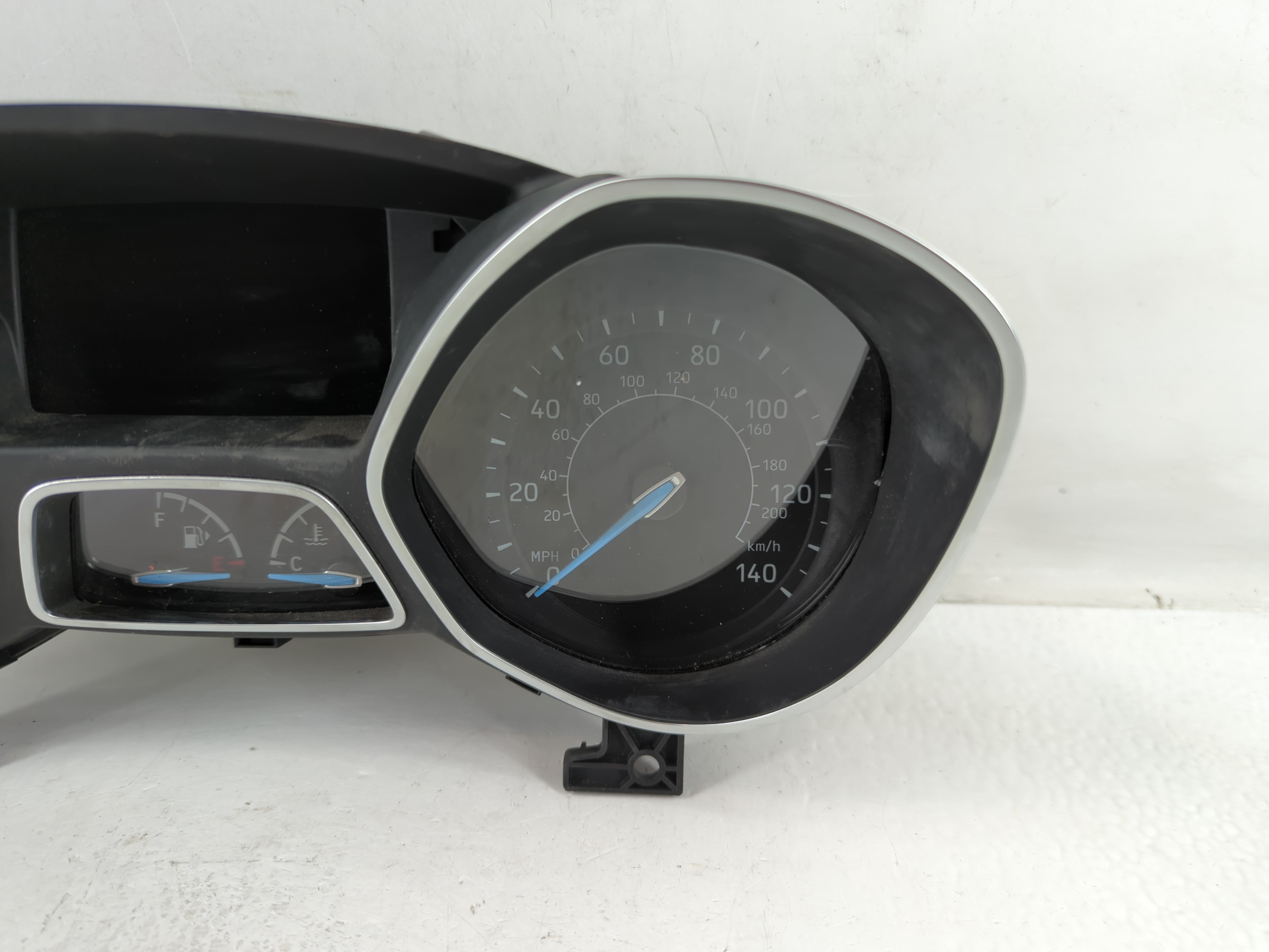 2017-2018 Ford Focus Instrument Cluster Speedometer Gauges P/N:F1ET-10849-CTP Fits Fits 2017 2018 OEM Used Auto Parts - Oemusedautoparts1.com