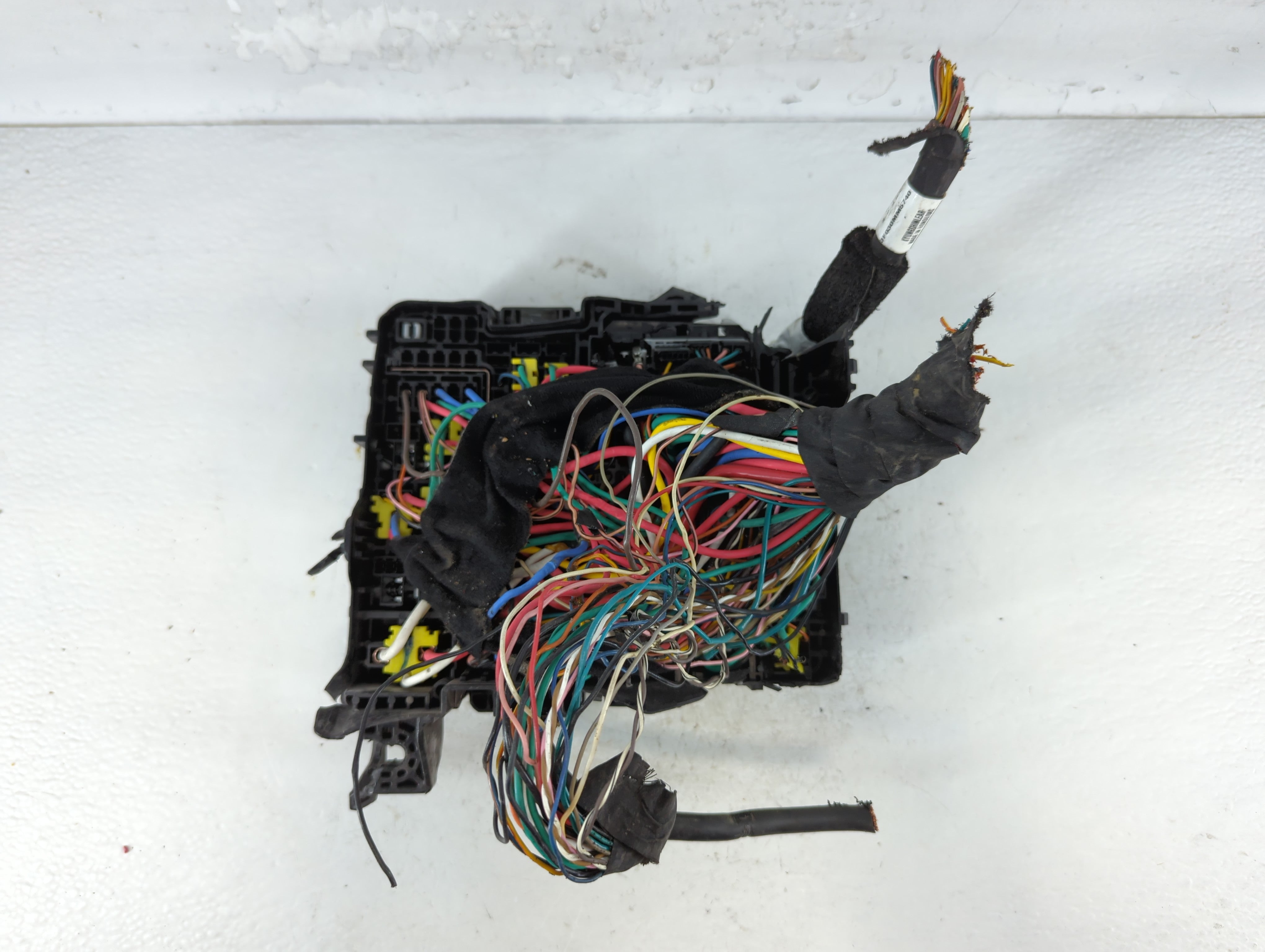 2016-2019 Kia Optima Fusebox Fuse Box Panel Relay Module P/N:T91202D5200JA Fits Fits 2016 2017 2018 2019 OEM Used Auto Parts - Oemusedautoparts1.com