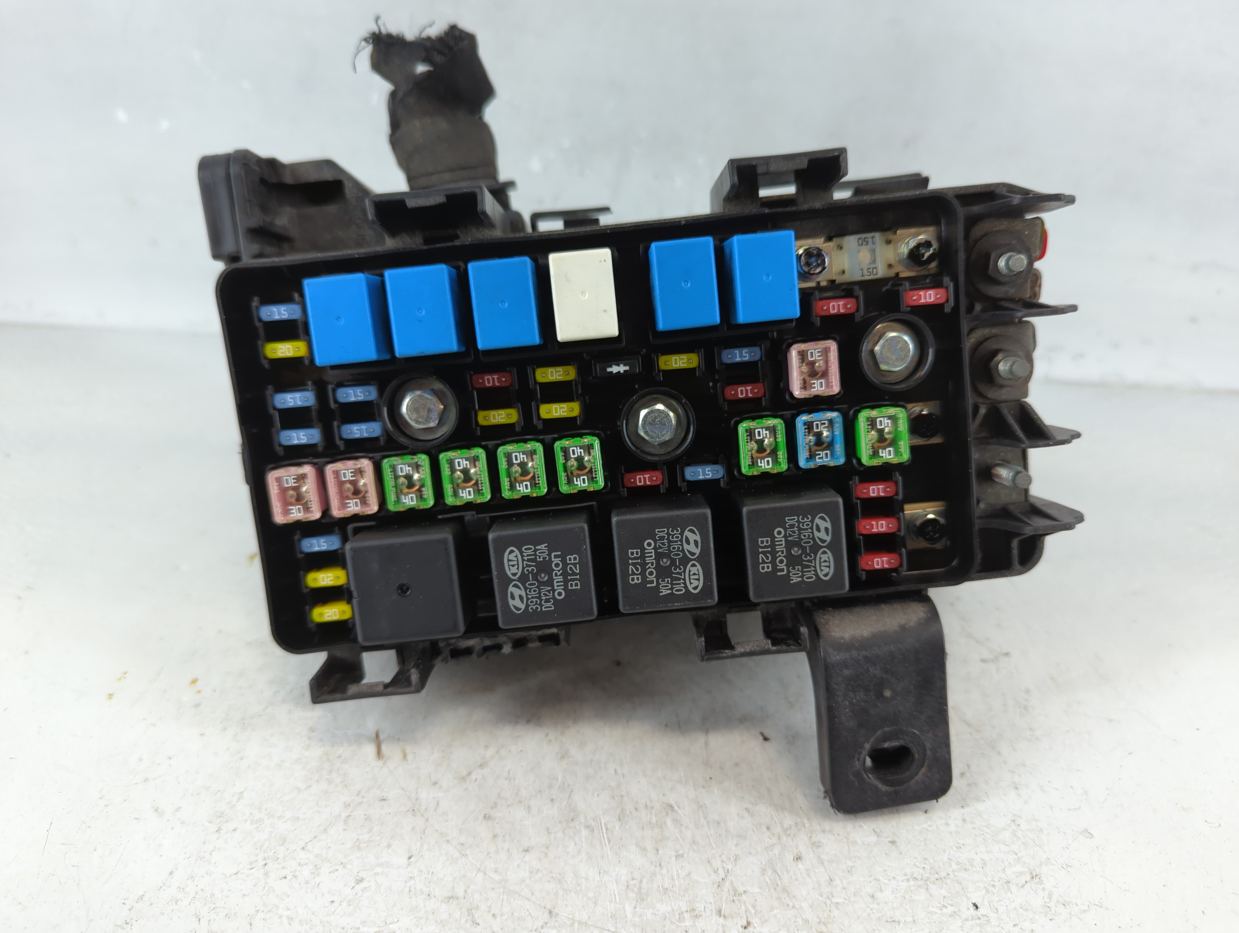 2006-2010 Hyundai Sonata Fusebox Fuse Box Panel Relay Module P/N:0074 1248 91950-3K540 Fits Fits 2006 2007 2008 2009 2010 OEM Used Auto Parts - Oemusedautoparts1.com