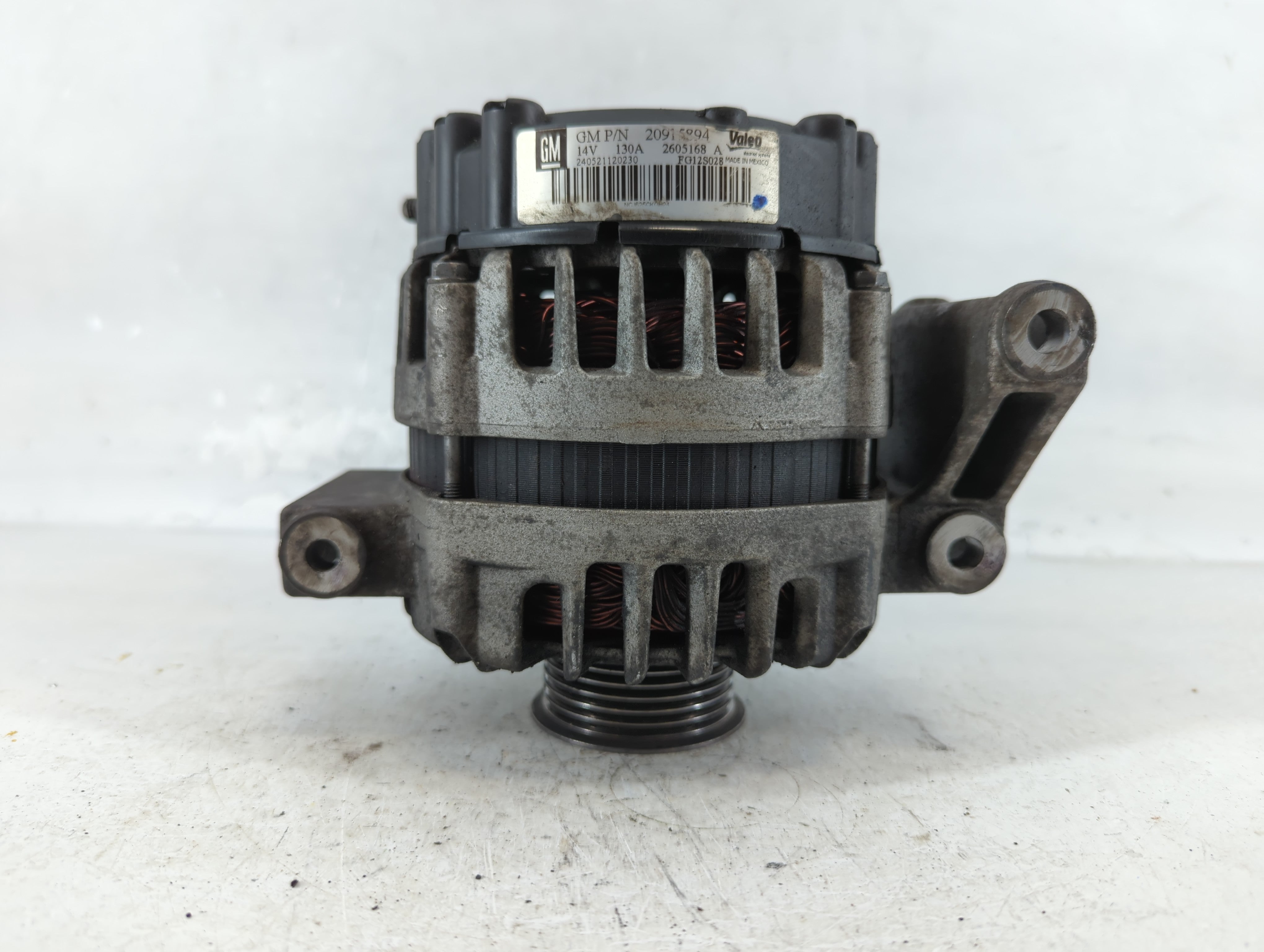 2012-2015 Chevrolet Captiva Sport Alternator Replacement Generator Charging Assembly Engine OEM P/N:2605168 A 2091 5894 Fits OEM Used Auto Parts - Oemusedautoparts1.com