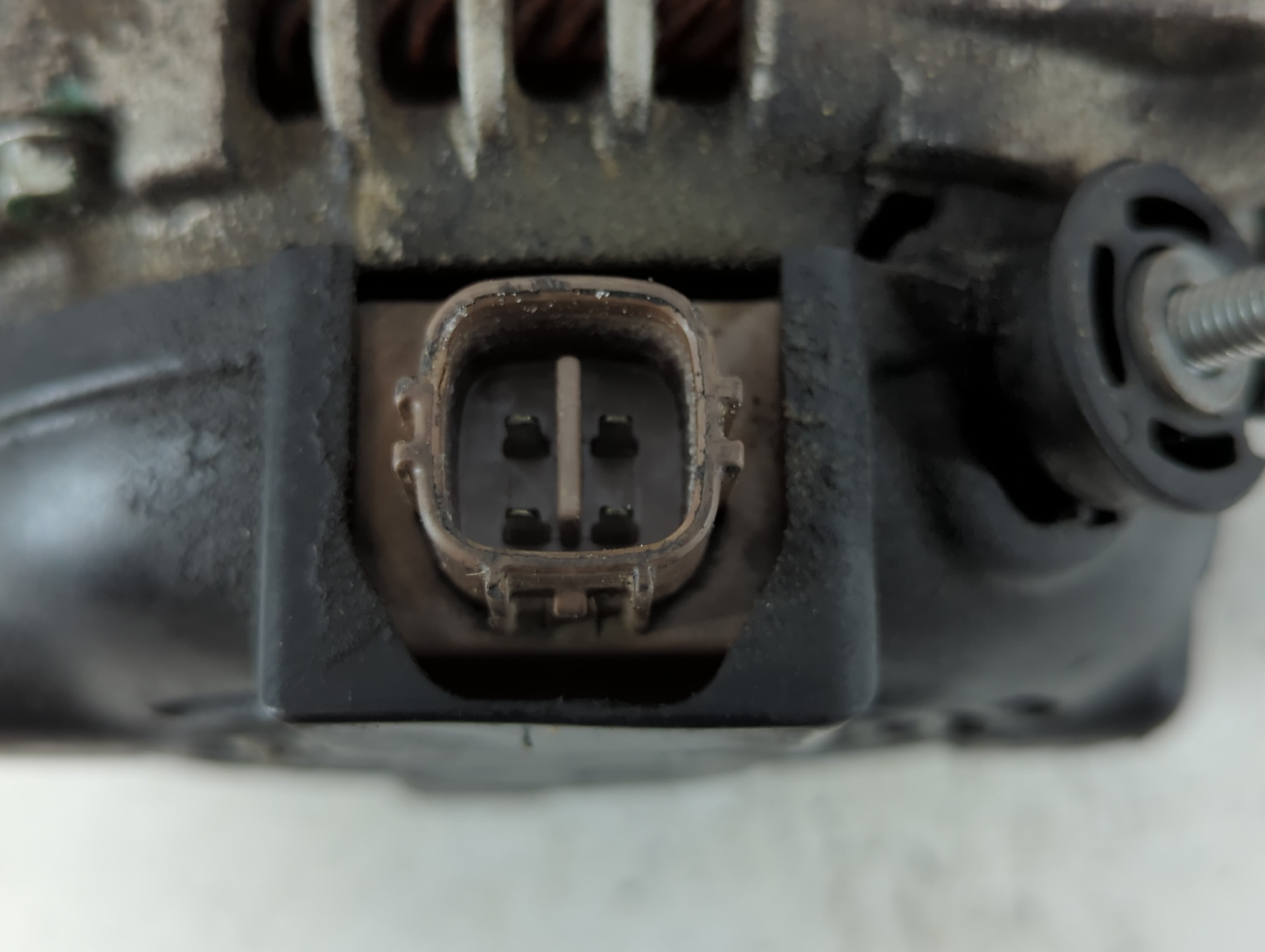 2007-2018 Lexus Es350 Alternator Replacement Generator Charging Assembly Engine OEM Fits OEM Used Auto Parts - Oemusedautoparts1.com