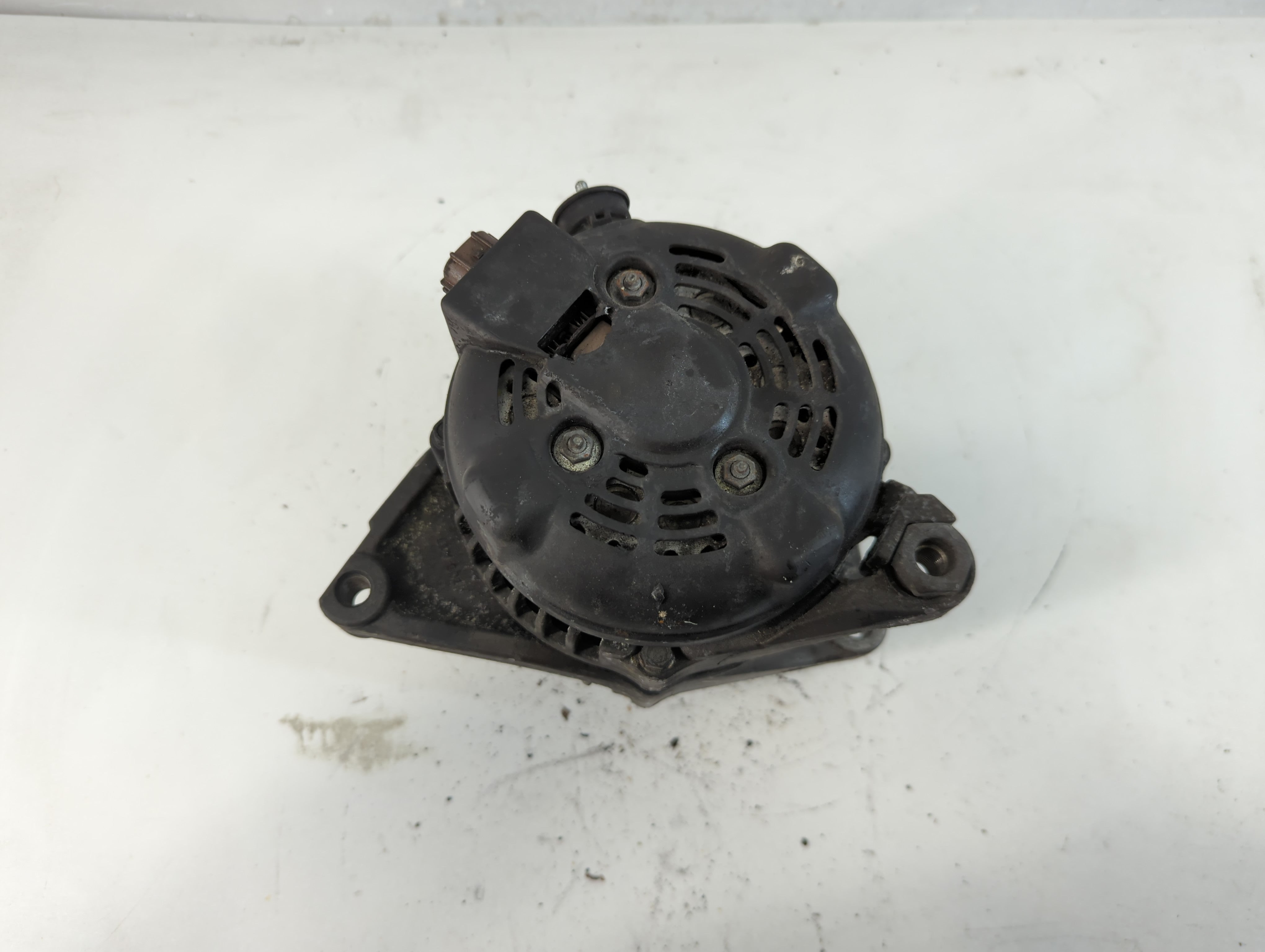 2010-2011 Toyota Camry Alternator Replacement Generator Charging Assembly Engine OEM P/N:TN104210-2651 27060-0V060 Fits OEM Used Auto Parts - Oemusedautoparts1.com