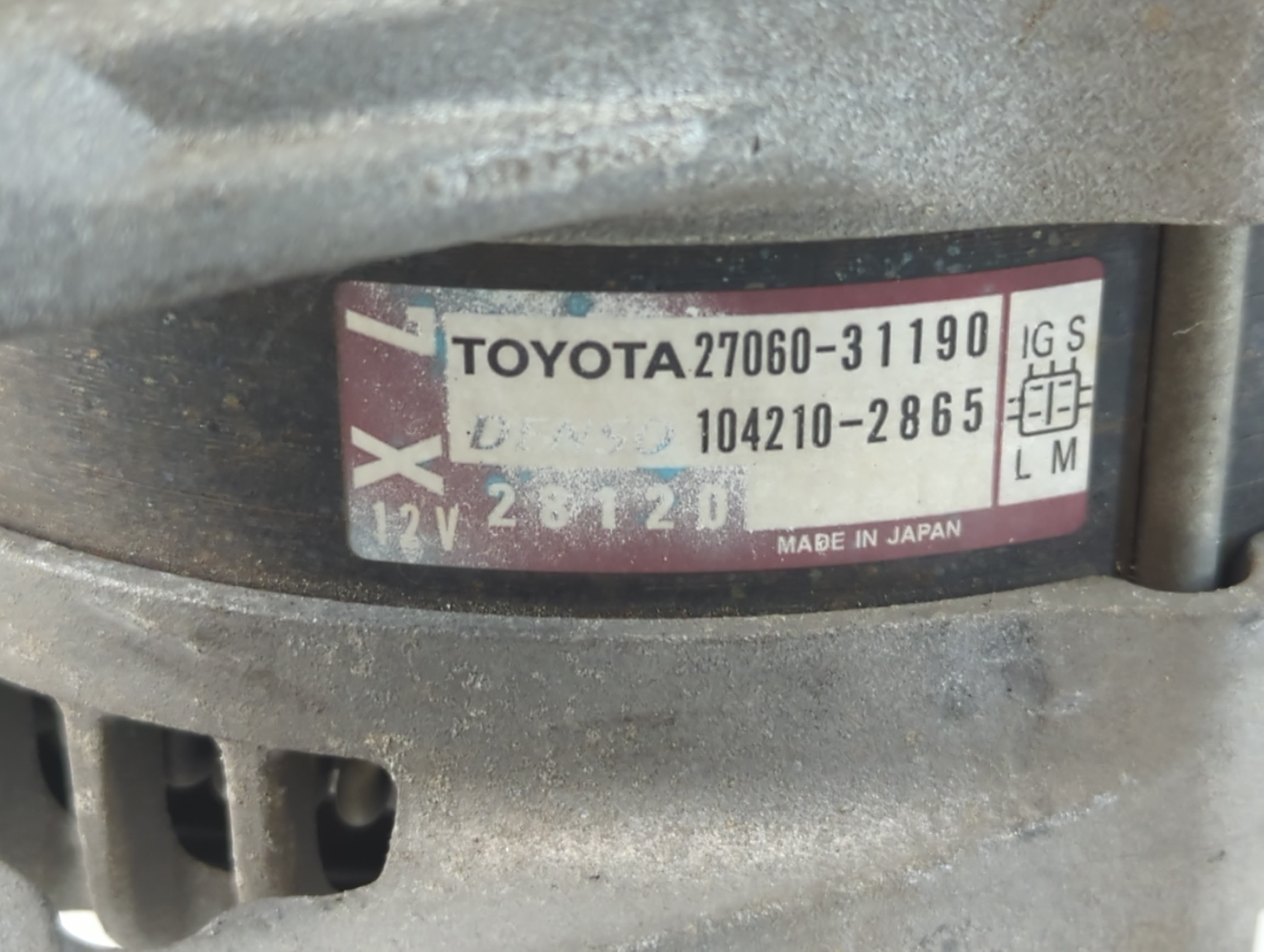 2010-2022 Toyota 4runner Alternator Replacement Generator Charging Assembly Engine OEM P/N:104210-2865 27060-31190 Fits OEM Used Auto Parts - Oemusedautoparts1.com