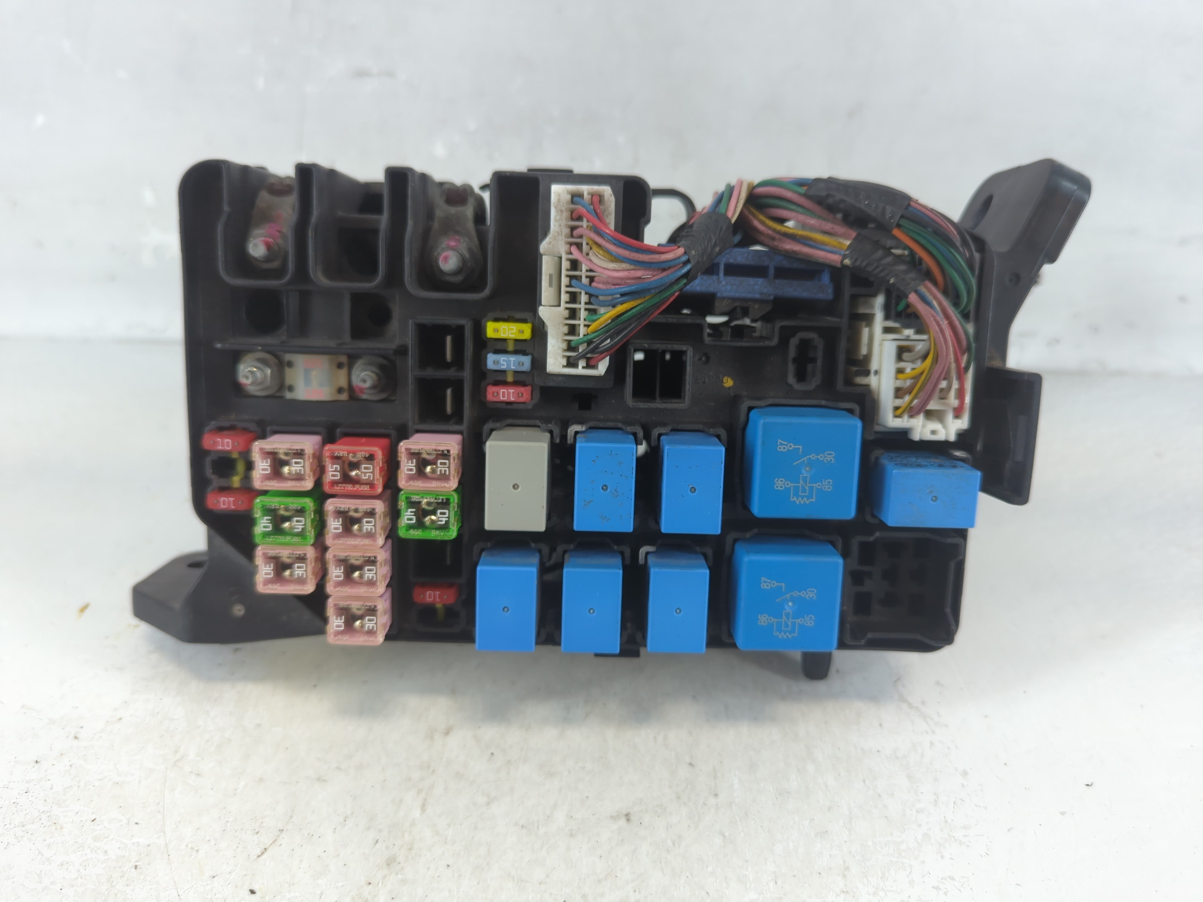 2006-2011 Hyundai Accent Fusebox Fuse Box Panel Relay Module P/N:91940-1E101 Fits Fits 2006 2007 2008 2009 2010 2011 OEM Used Auto Parts - Oemusedautoparts1.com