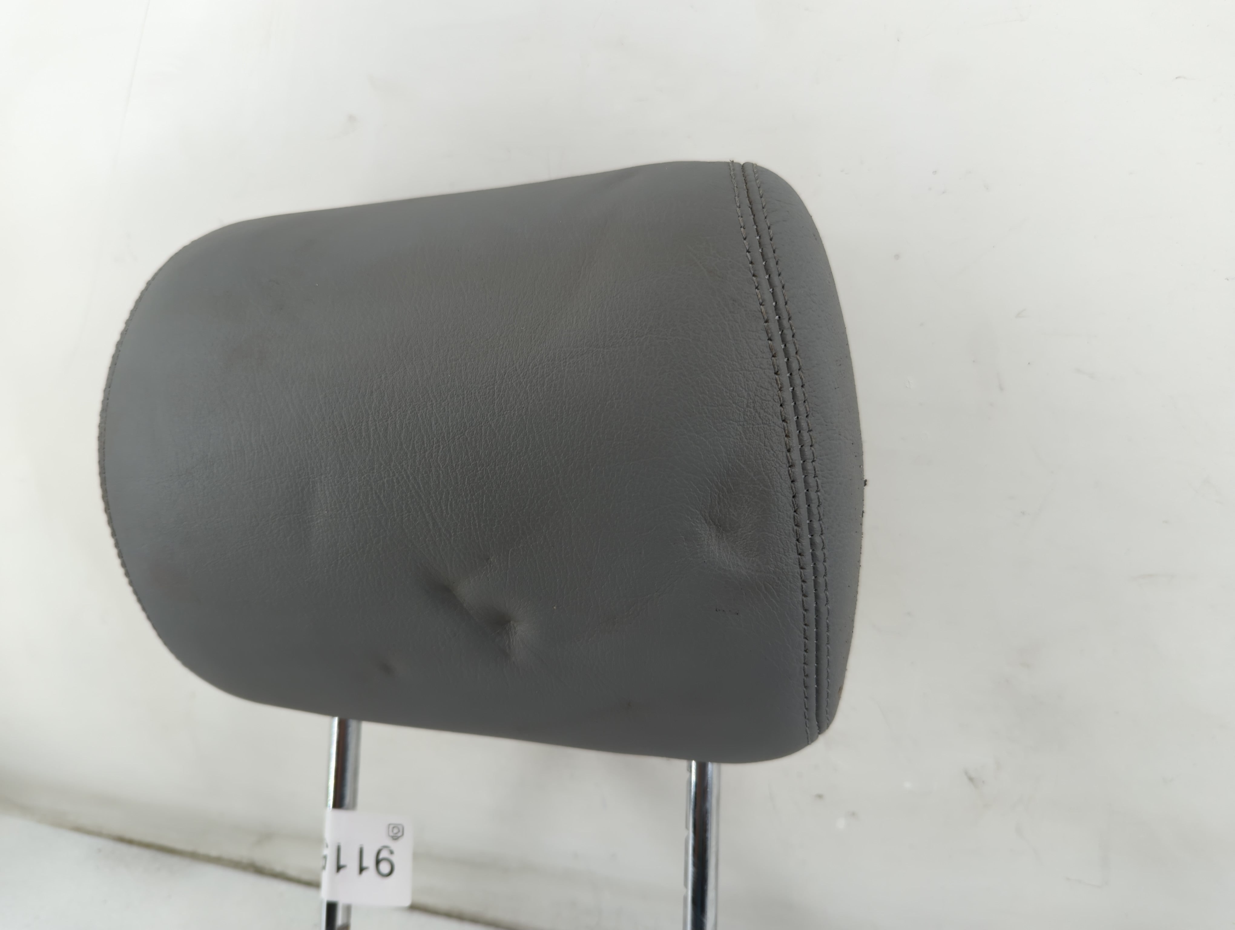 2003-2005 Mercedes-Benz Ml350 Headrest Head Rest Front Driver Passenger Seat Fits Fits 2000 2001 2002 2003 2004 2005 OEM Used Auto Parts - Oemusedautoparts1.com