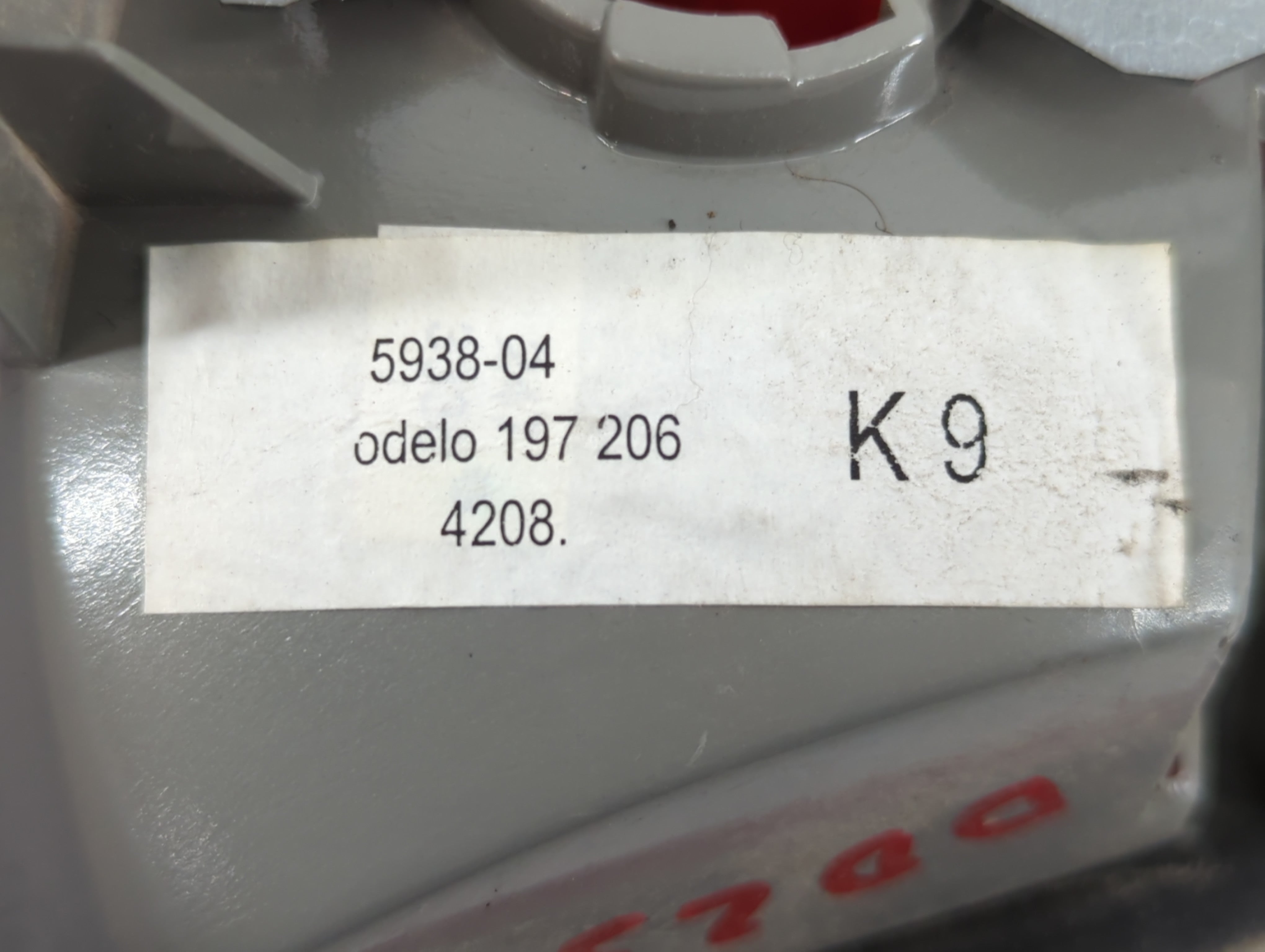 1996-1999 Mercedes-Benz E320 Tail Light Assembly Passenger Right OEM Fits Fits 1996 1997 1998 1999 OEM Used Auto Parts - Oemusedautoparts1.com