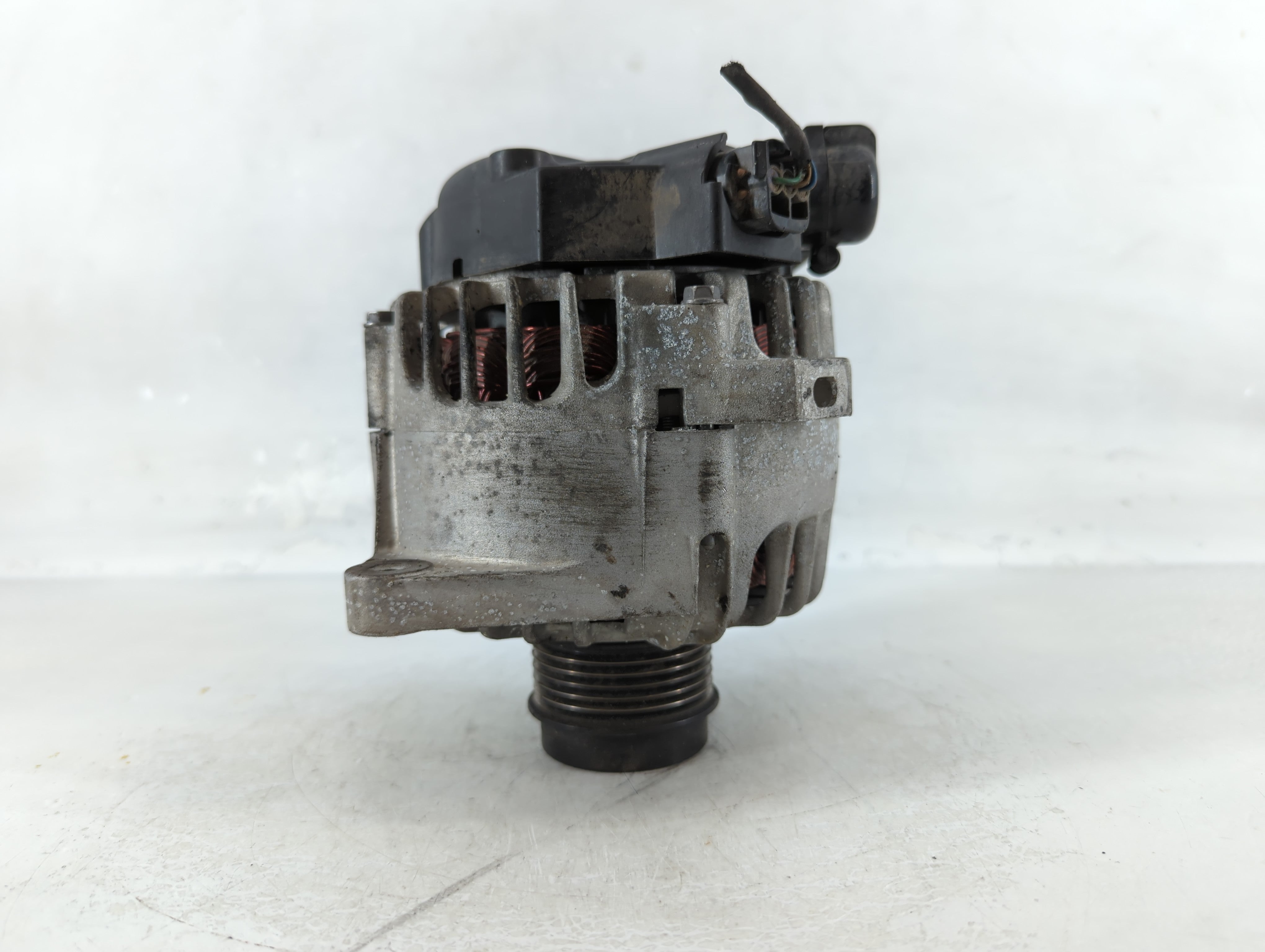 2012-2015 Kia Soul Alternator Replacement Generator Charging Assembly Engine OEM P/N:37300-2B760 2616559 Fits OEM Used Auto Parts - Oemusedautoparts1.com