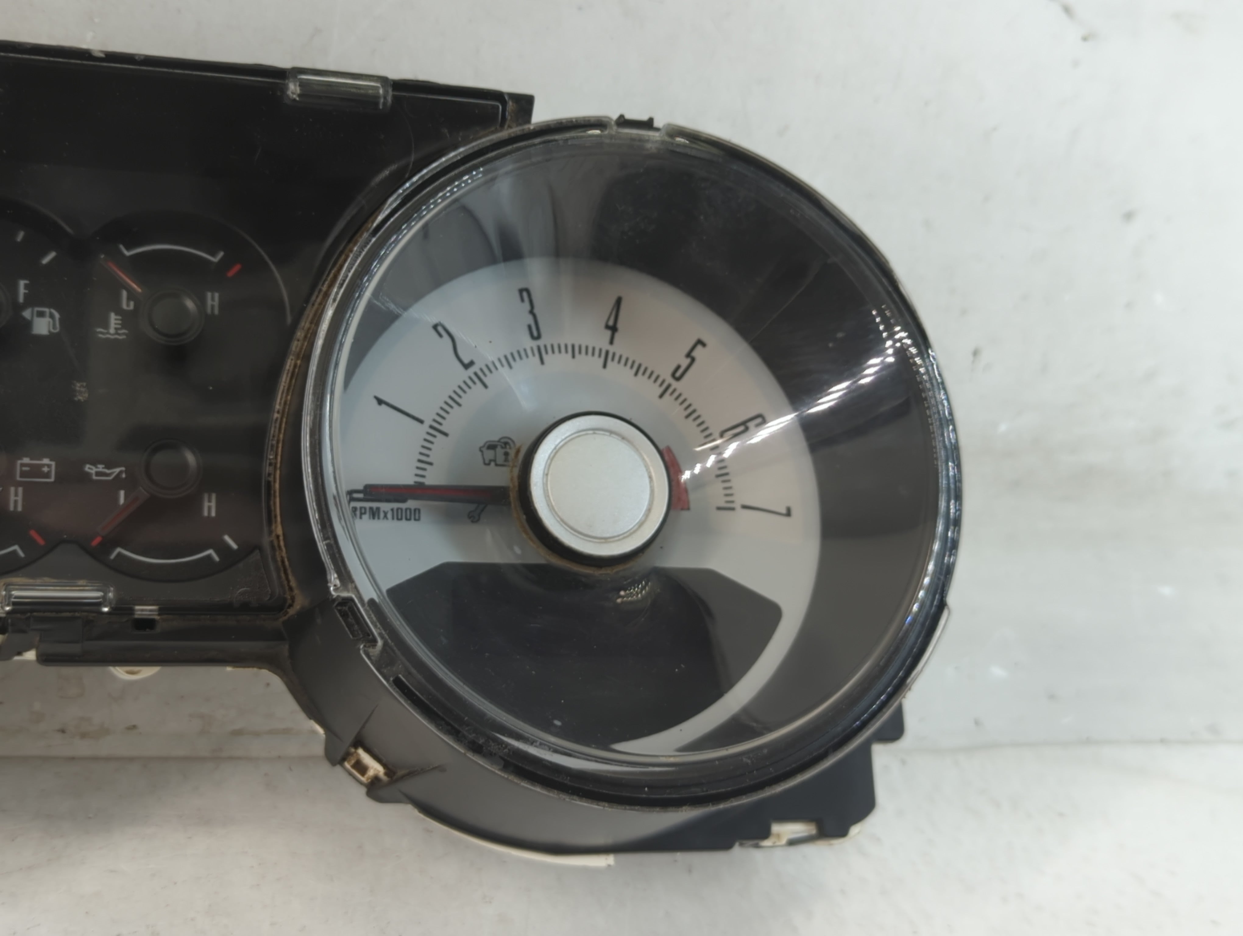 2010 Ford Mustang Instrument Cluster Speedometer Gauges Fits OEM Used Auto Parts - Oemusedautoparts1.com