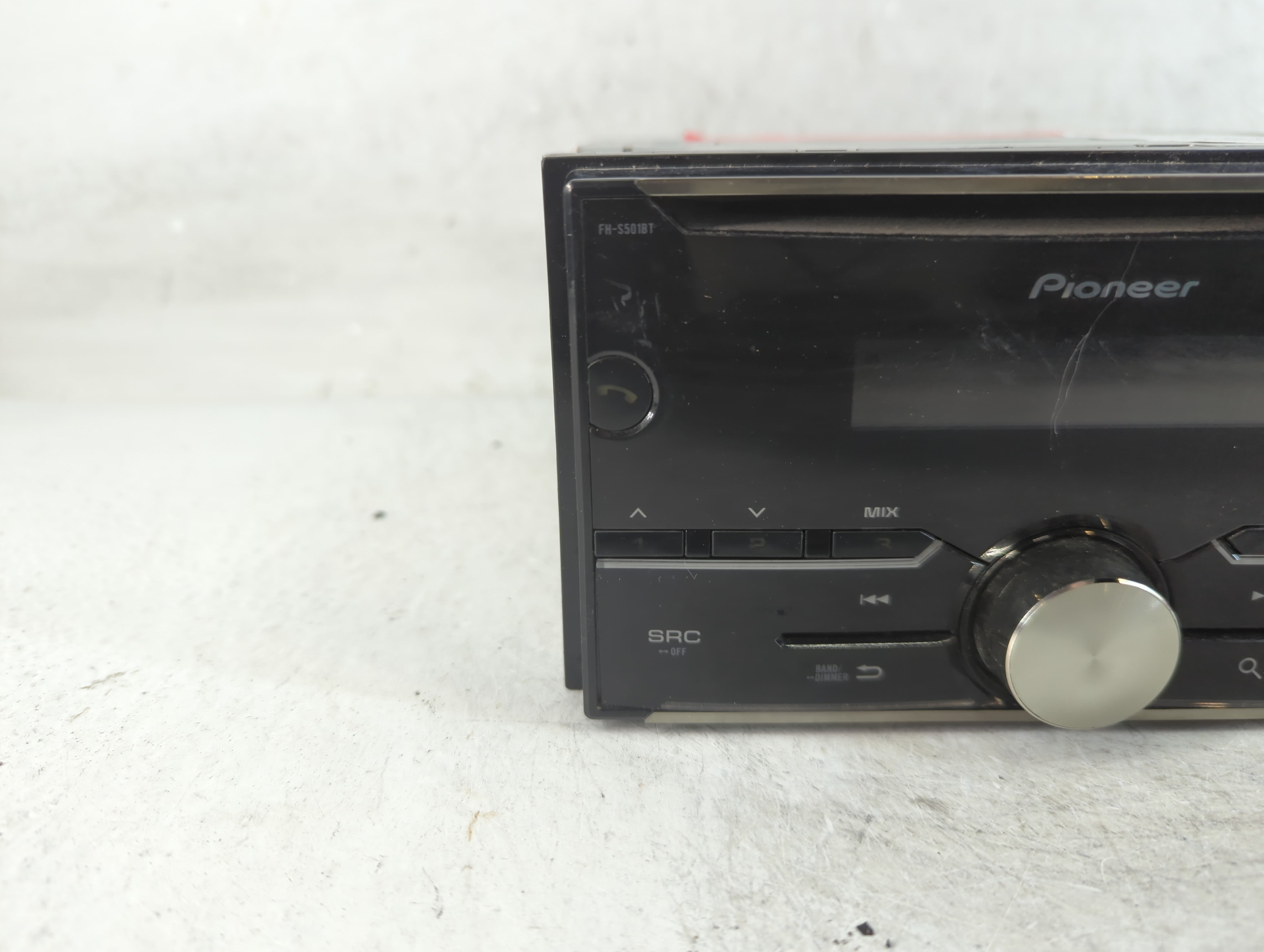 2005-2007 Toyota Avalon Radio AM FM Cd Player Receiver Replacement P/N:FH-S501BT Fits Fits 2005 2006 2007 OEM Used Auto Parts - Oemusedautoparts1.com
