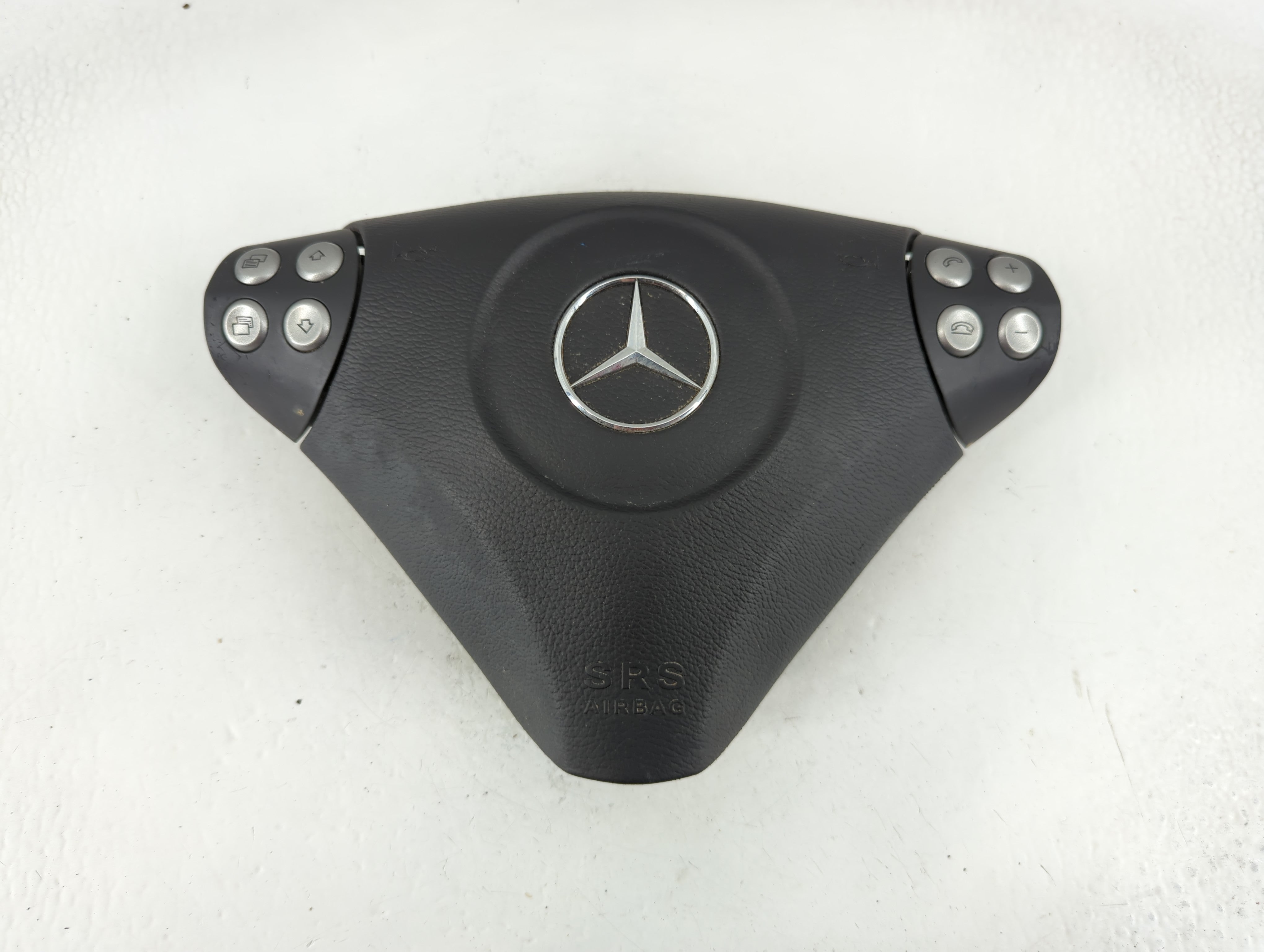2003-2006 Mercedes-Benz C230 Air Bag Driver Left Steering Wheel Mounted P/N:0589-P1-000927 AB3H347Q1546 Fits OEM Used Auto Parts - Oemusedautoparts1.com