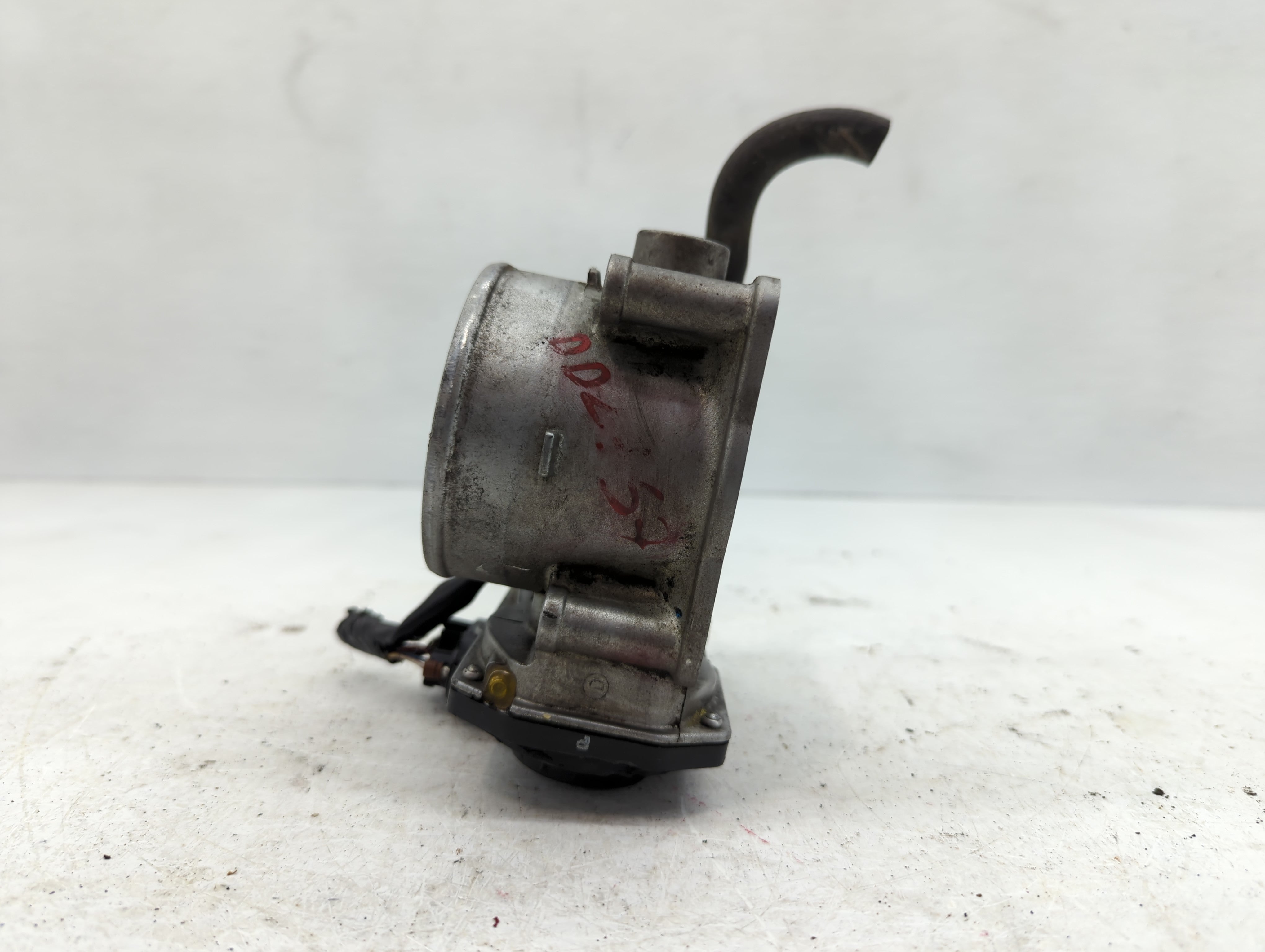 2005-2012 Nissan Pathfinder Throttle Body P/N:16119 7S001 Fits Fits 2005 2006 2007 2008 2009 2010 2011 2012 2013 2014 OEM Used Auto Parts - Oemusedautoparts1.com