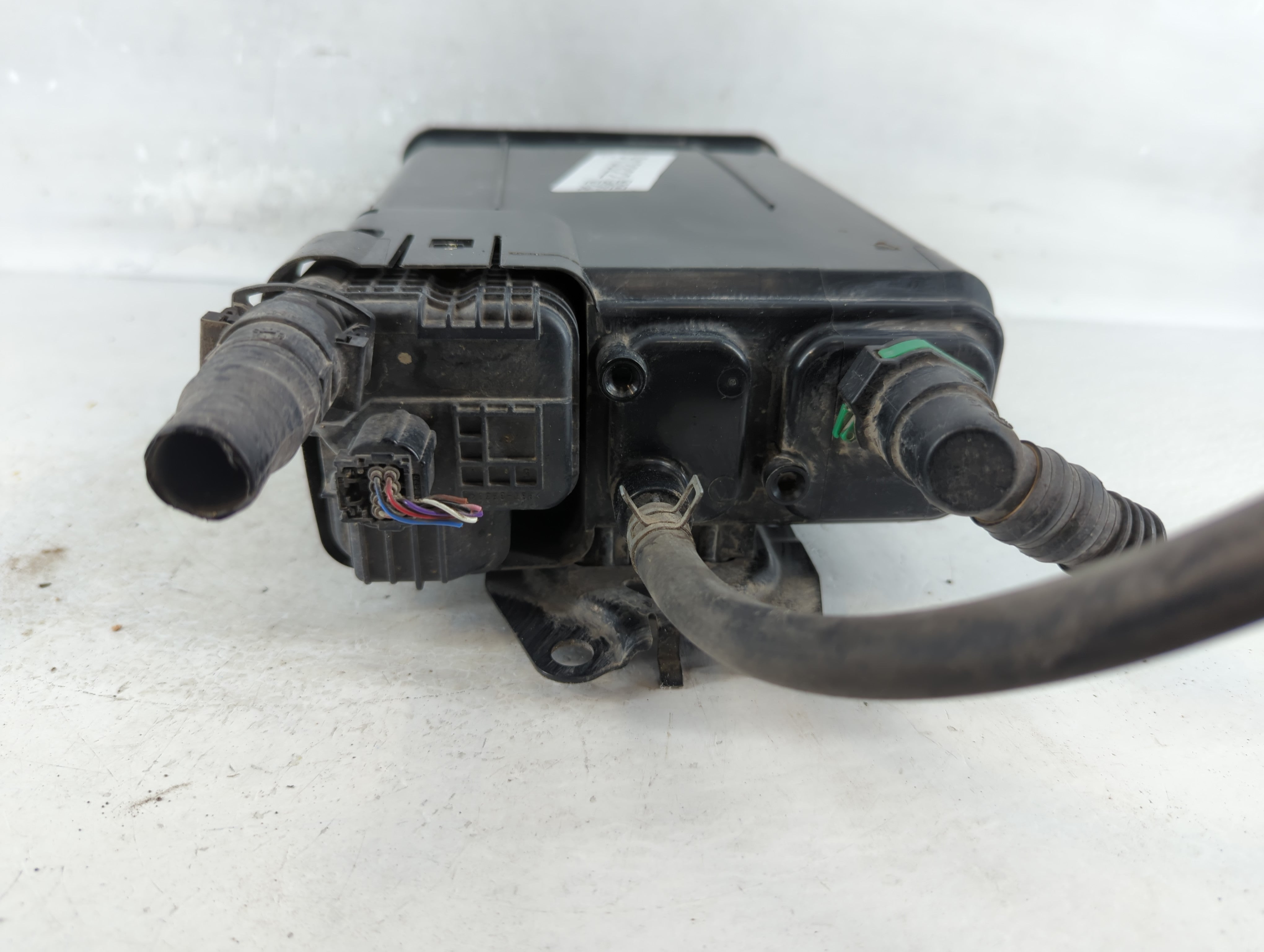 2019 Toyota 4runner Fuel Vapor Charcoal Canister - Oemusedautoparts1.com