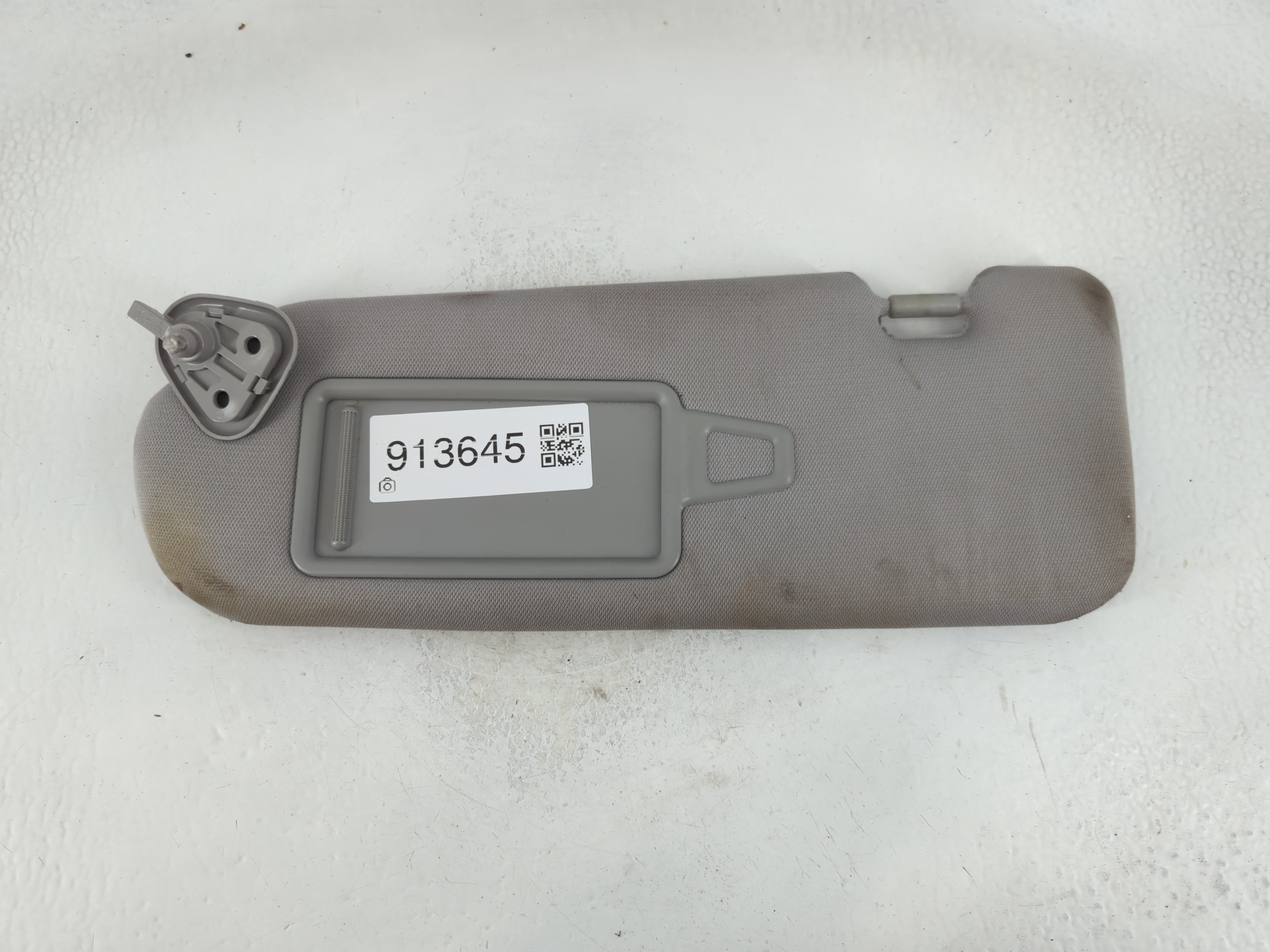 2011-2015 Hyundai Sonata Sun Visor Shade Replacement Driver Left Mirror Fits Fits 2011 2012 2013 2014 2015 OEM Used Auto Parts - Oemusedautoparts1.com