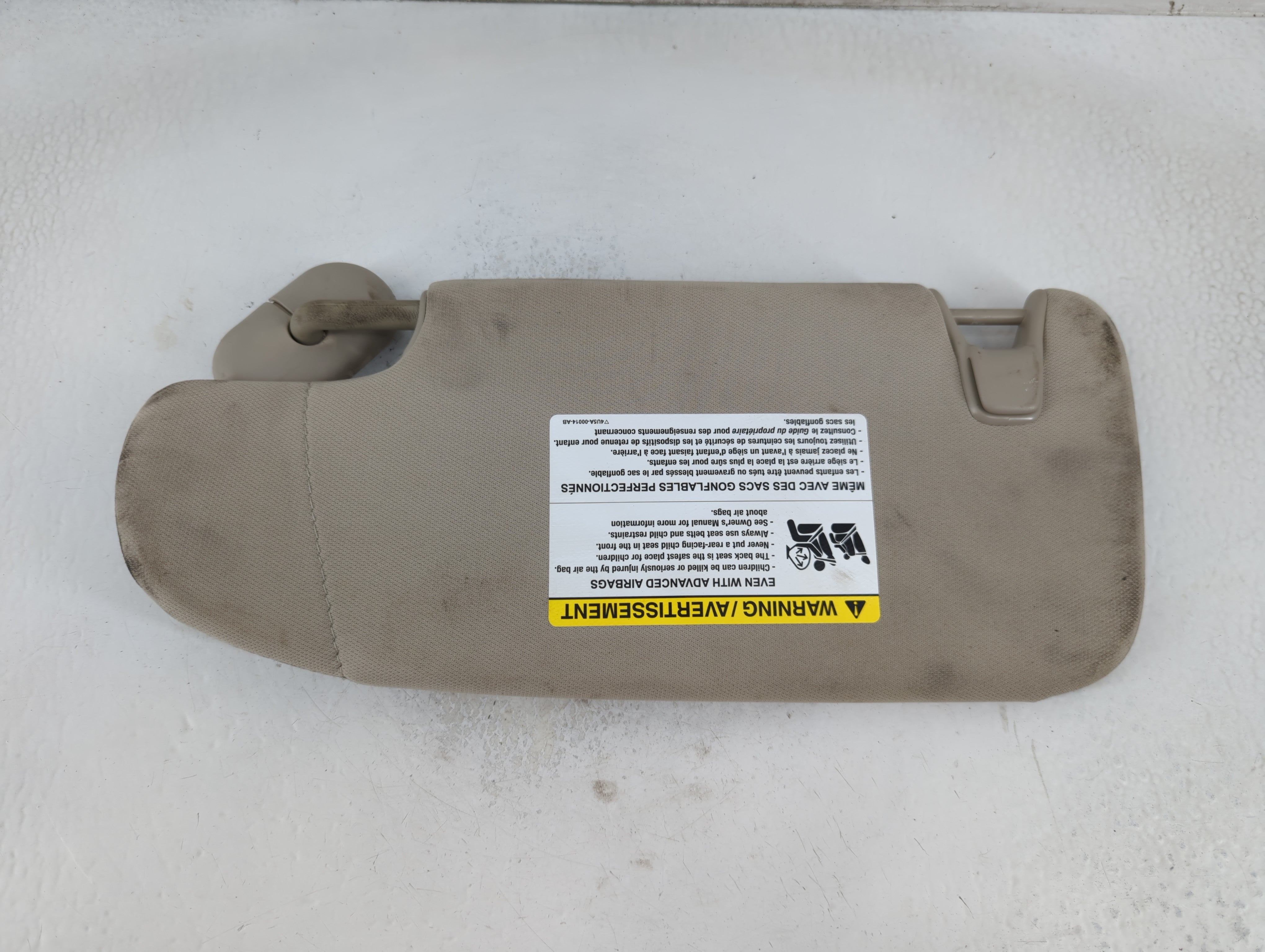 2010-2012 Ford Fusion Sun Visor Shade Replacement Passenger Right Mirror Fits Fits 2010 2011 2012 OEM Used Auto Parts - Oemusedautoparts1.com