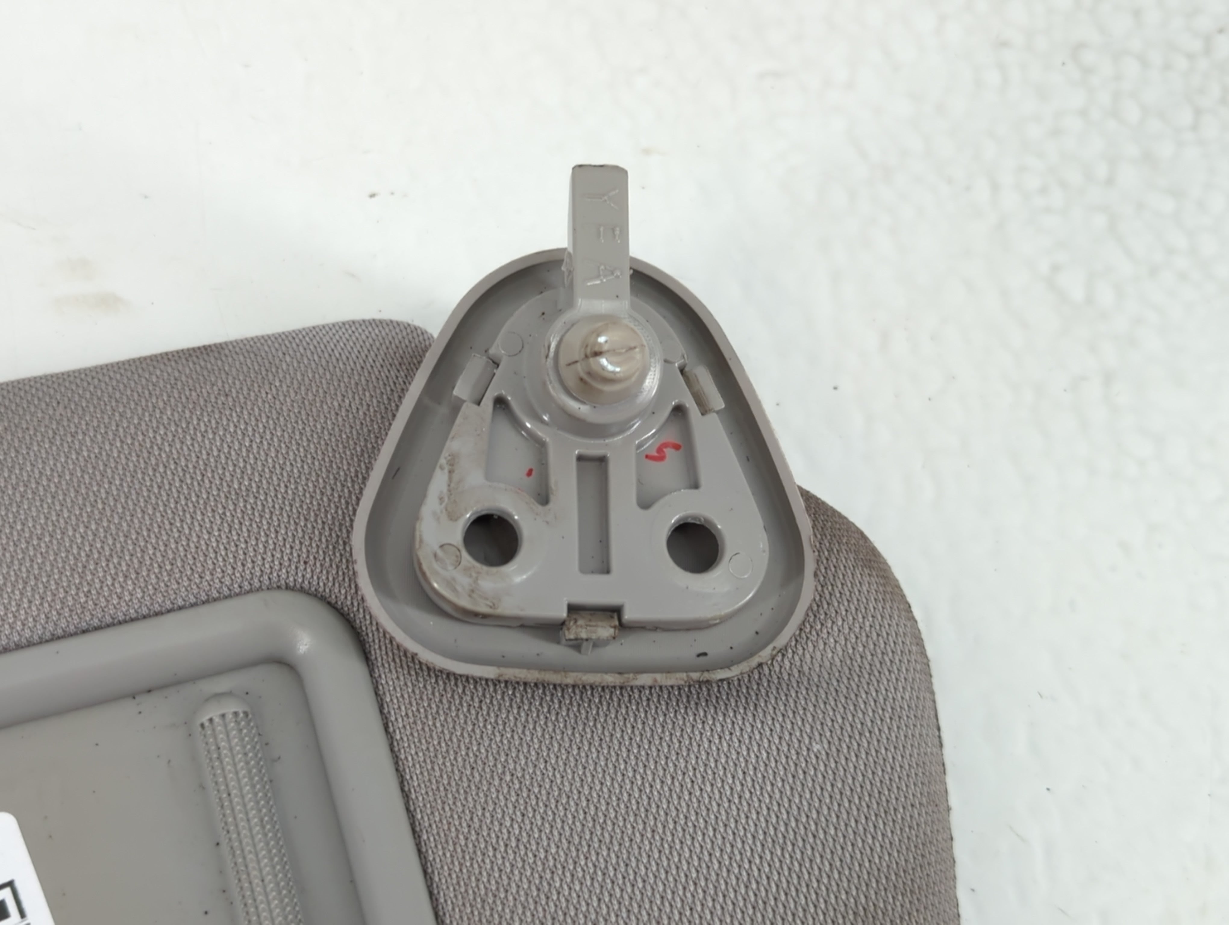 2011-2014 Hyundai Sonata Sun Visor Shade Replacement Passenger Right Mirror Fits Fits 2011 2012 2013 2014 OEM Used Auto Parts - Oemusedautoparts1.com