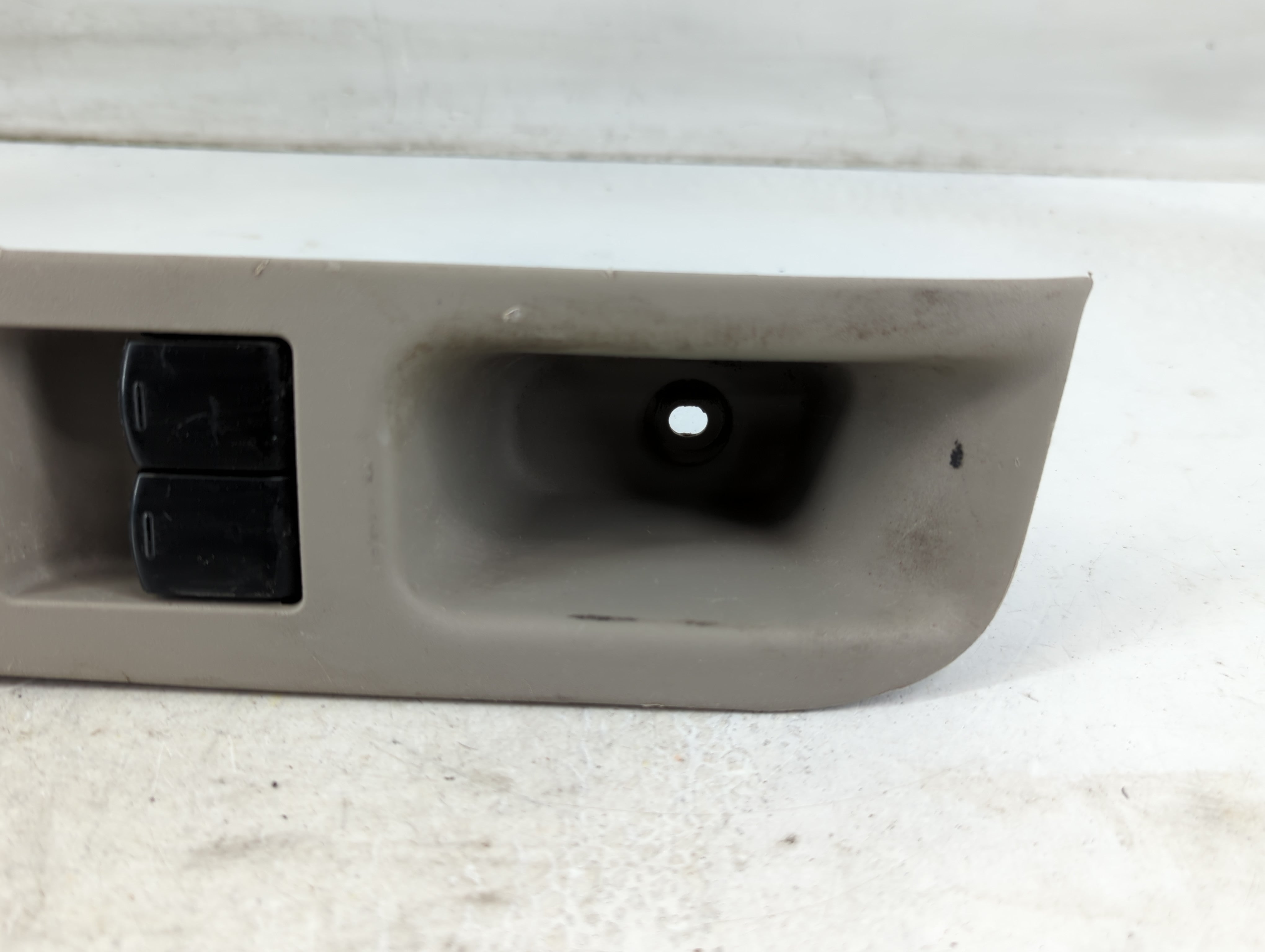 2011-2014 Nissan Cube Master Power Window Switch Replacement Driver Side Left P/N:PA6-GF30 Fits Fits 2011 2012 2013 2014 OEM Used Auto Parts - Oemusedautoparts1.com