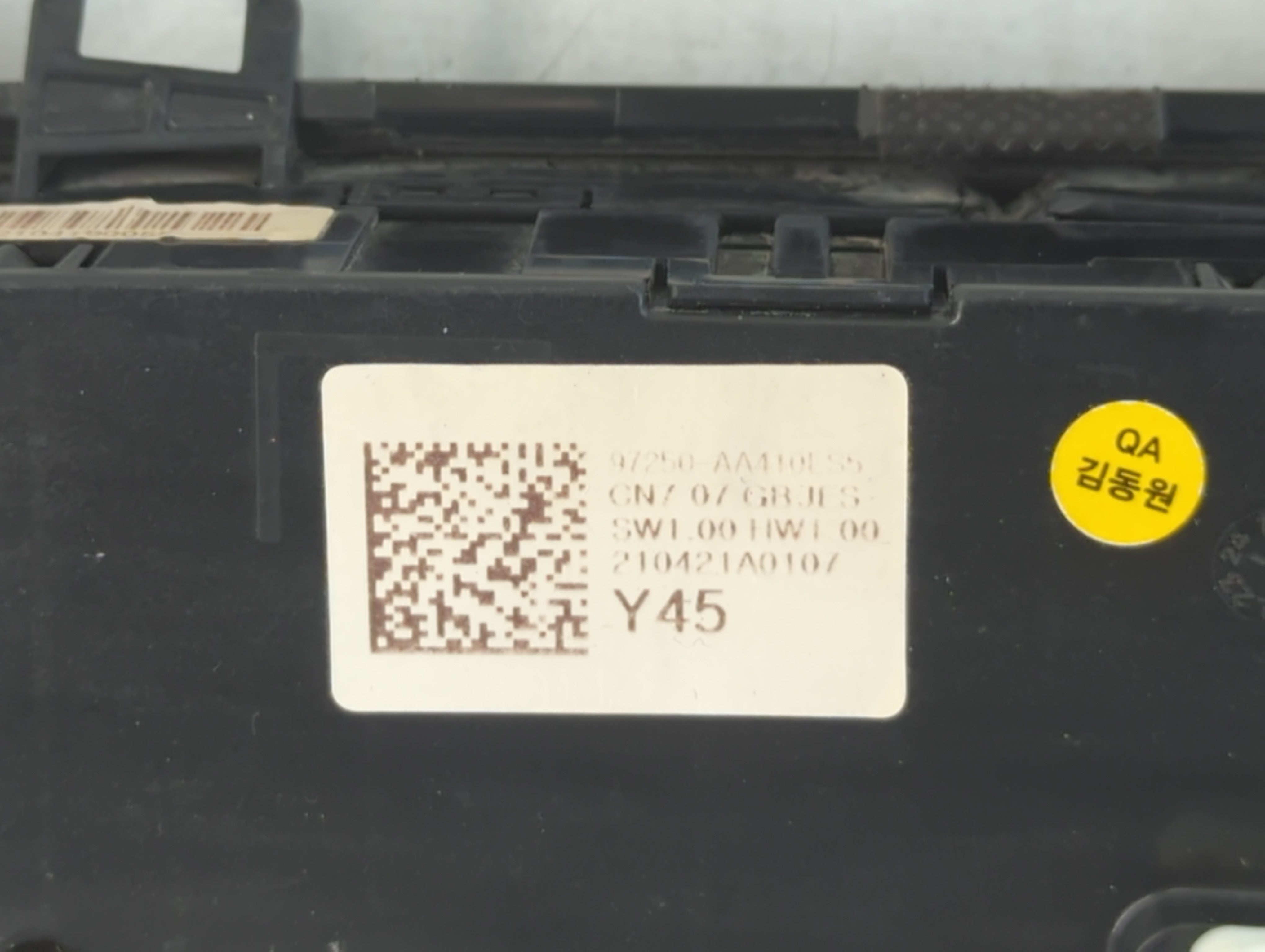 2021-2022 Hyundai Elantra Climate Control Module Temperature AC/Heater Replacement P/N:97250-AA410LS5 Fits Fits 2021 2022 OEM Used Auto Parts - Oemusedautoparts1.com