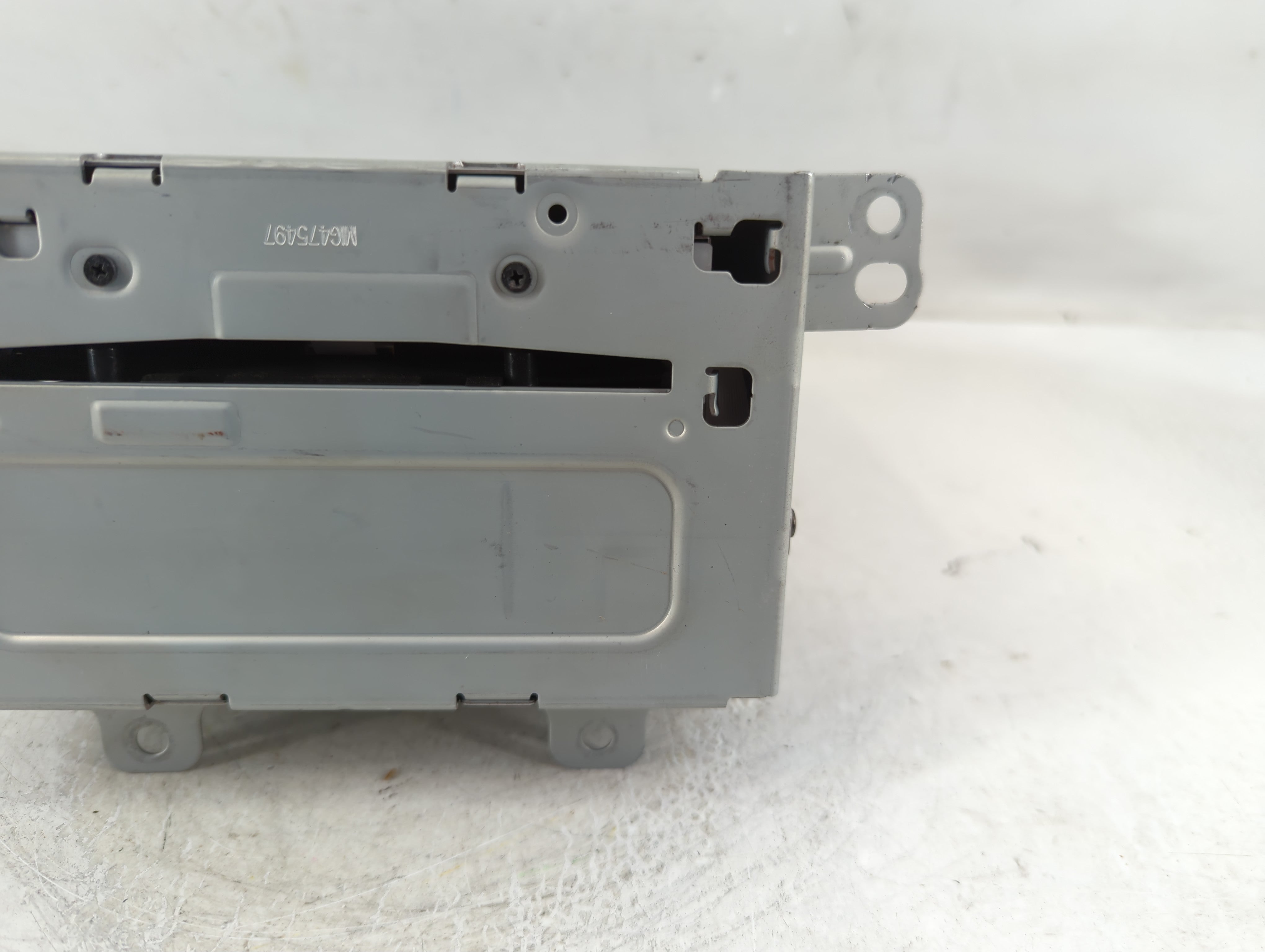 2013-2016 Chevrolet Cruze Radio AM FM Cd Player Receiver Replacement P/N:22976137 Fits Fits 2013 2014 2015 2016 OEM Used Auto Parts - Oemusedautoparts1.com