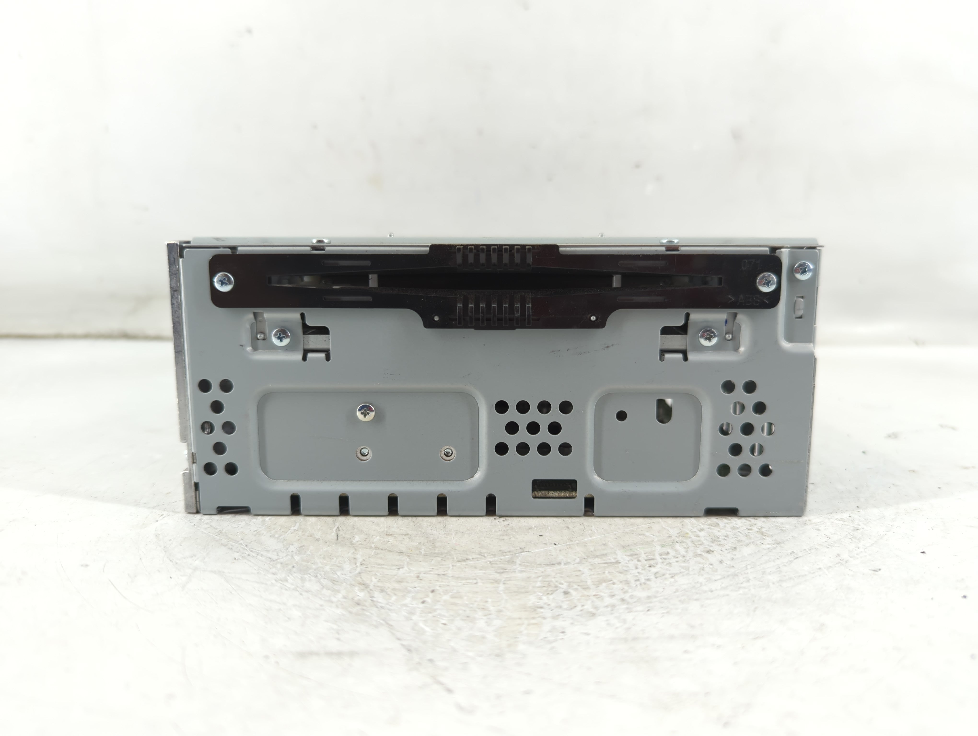 2017-2020 Ford Fusion Radio AM FM Cd Player Receiver Replacement P/N:CQ-JJ22E0UMH Fits Fits 2017 2018 2019 2020 OEM Used Auto Parts - Oemusedautoparts1.com