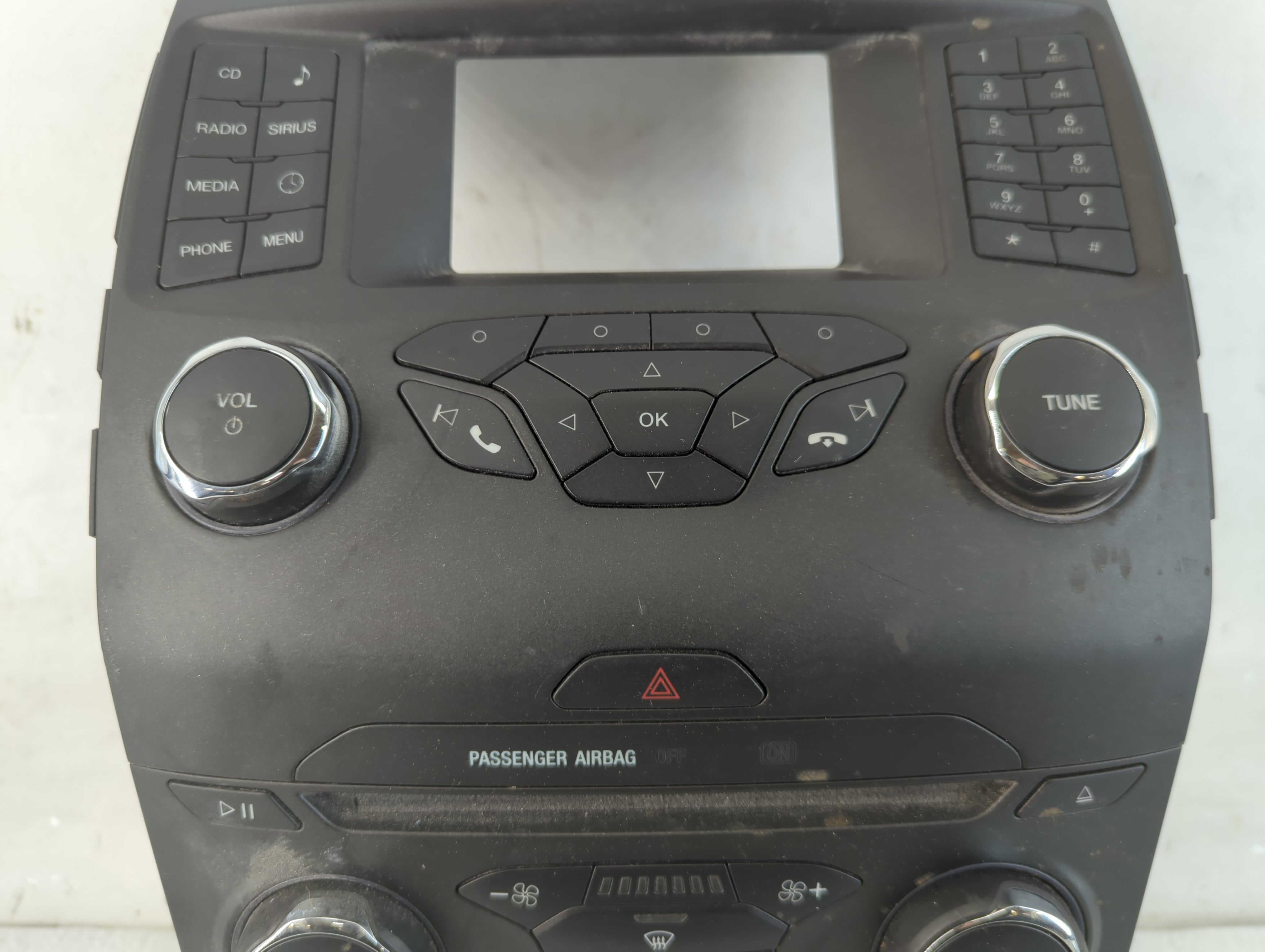 2015-2018 Ford Edge Radio AM FM Cd Player Receiver Replacement P/N:FT4T-18E245-AN Fits Fits 2015 2016 2017 2018 OEM Used Auto Parts - Oemusedautoparts1.com
