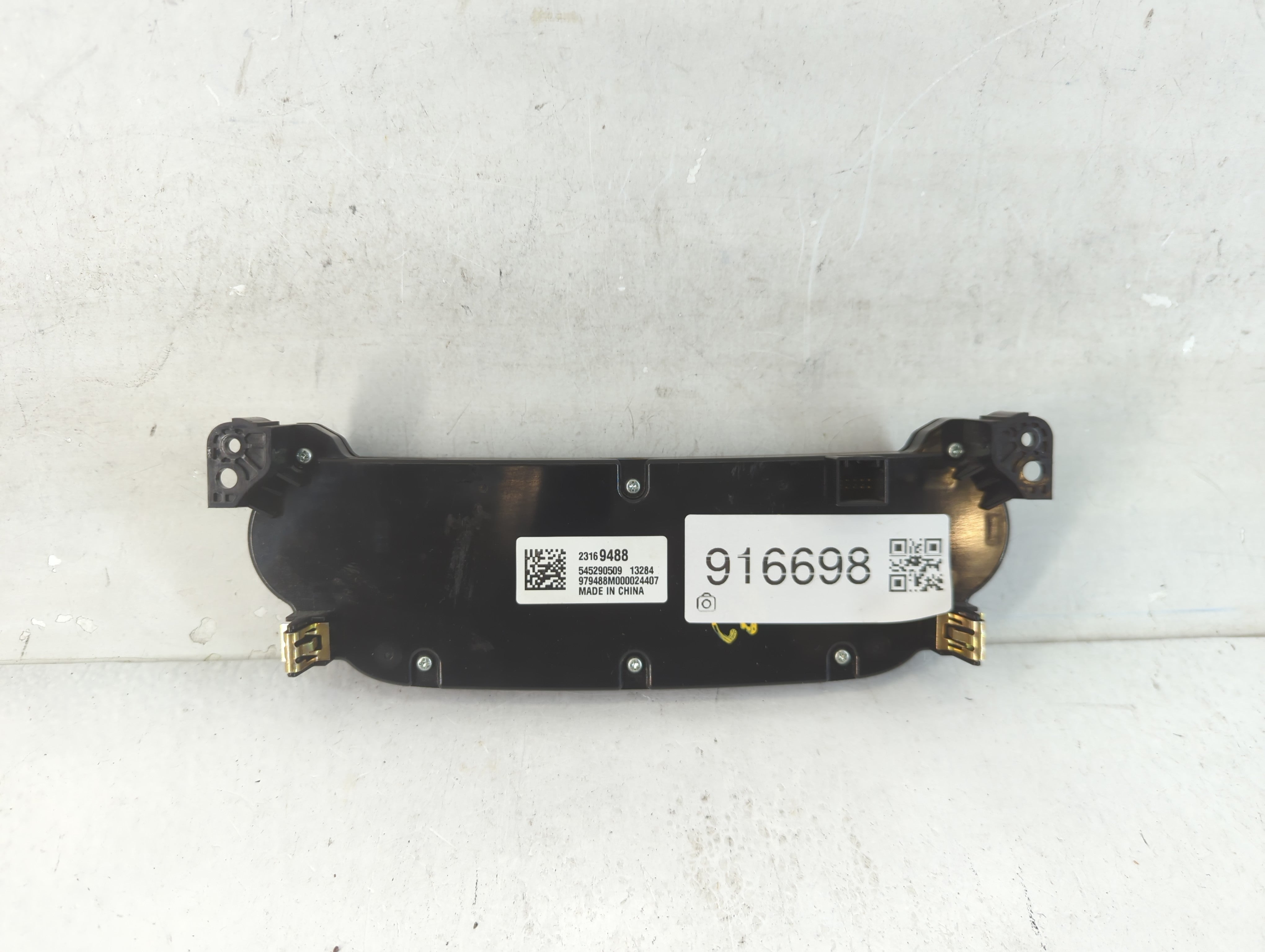 2014-2016 Chevrolet Malibu Radio AM FM Cd Player Receiver Replacement P/N:23169488 Fits Fits 2014 2015 2016 OEM Used Auto Parts - Oemusedautoparts1.com