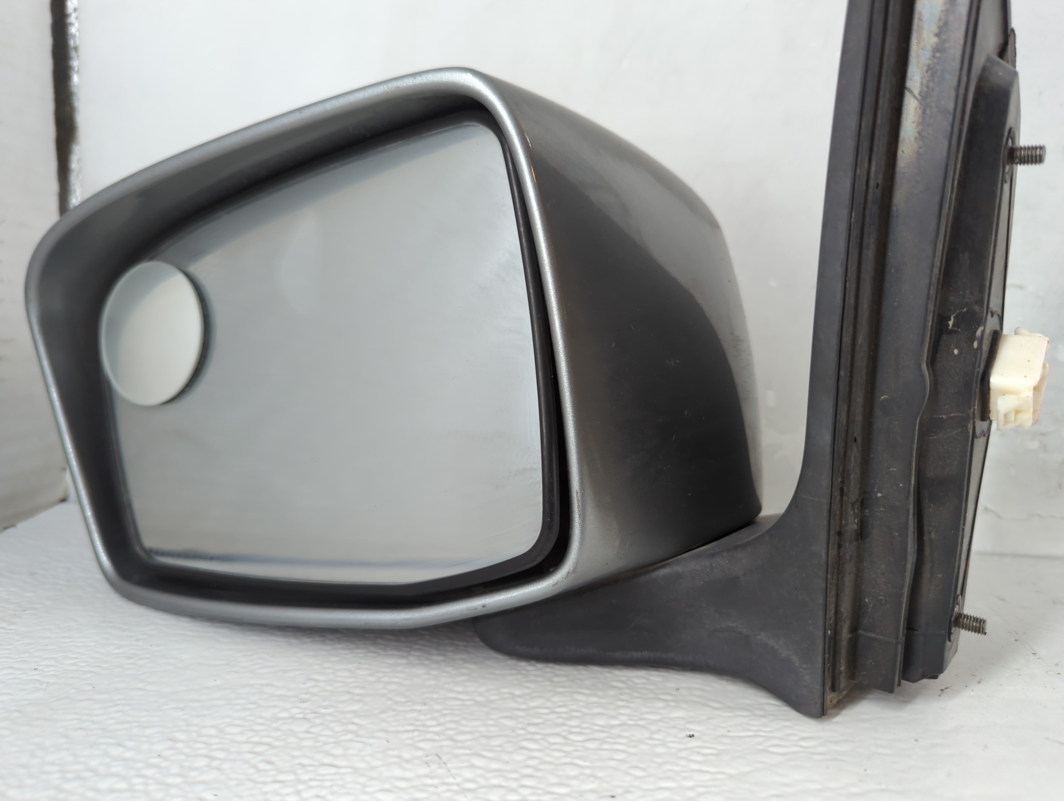 2005-2010 Honda Odyssey Side Mirror Replacement Driver Left View Door Mirror Fits Fits 2005 2006 2007 2008 2009 2010 OEM Used Auto Parts - Oemusedautoparts1.com