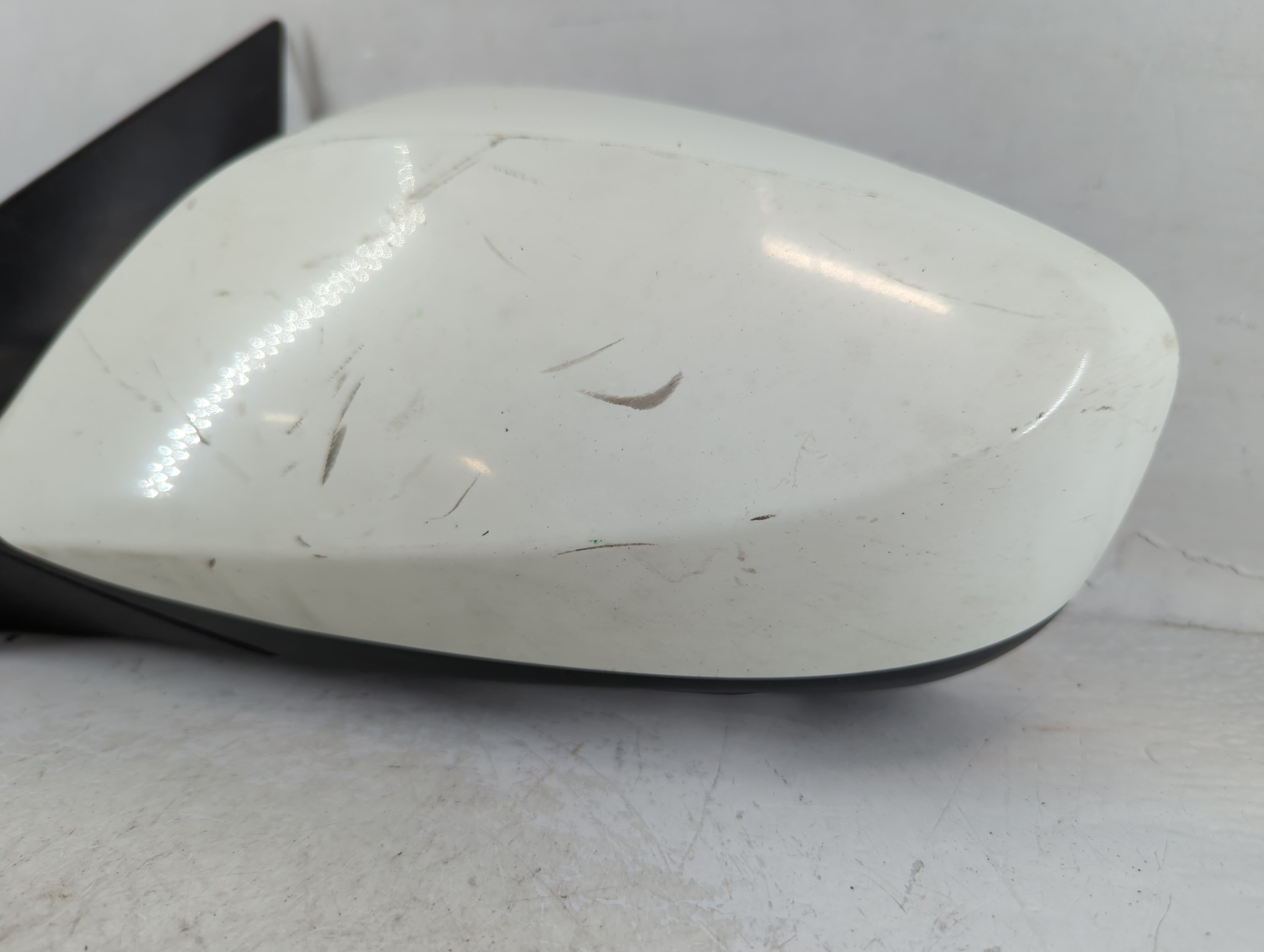 2014-2017 Hyundai Veloster Side Mirror Replacement Driver Left View Door Mirror P/N:E4023404 Fits Fits 2014 2015 2016 2017 OEM Used Auto Parts - Oemusedautoparts1.com