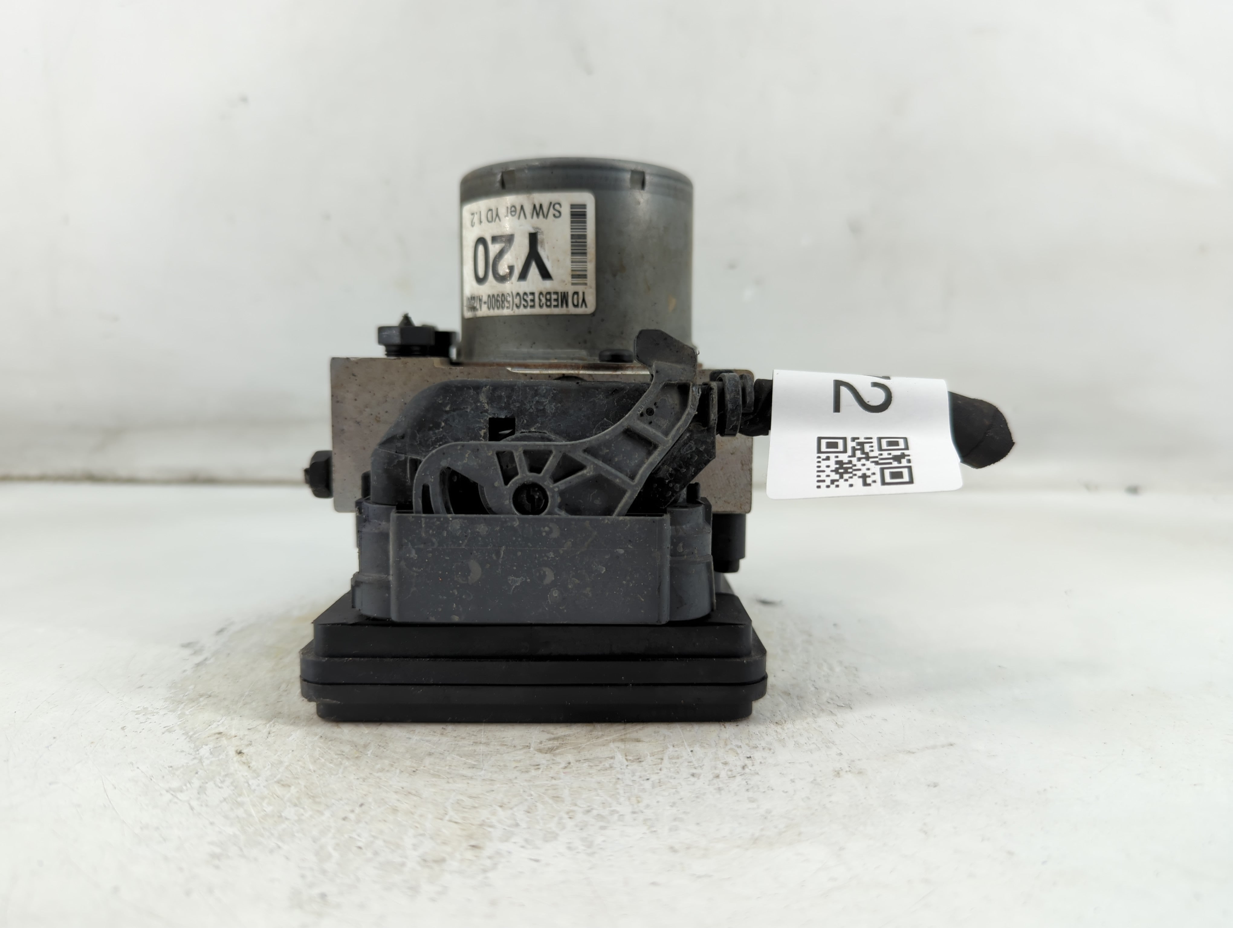 2014-2016 Kia Forte ABS Pump Control Module Replacement P/N:58900-A7200 Fits Fits 2014 2015 2016 OEM Used Auto Parts - Oemusedautoparts1.com