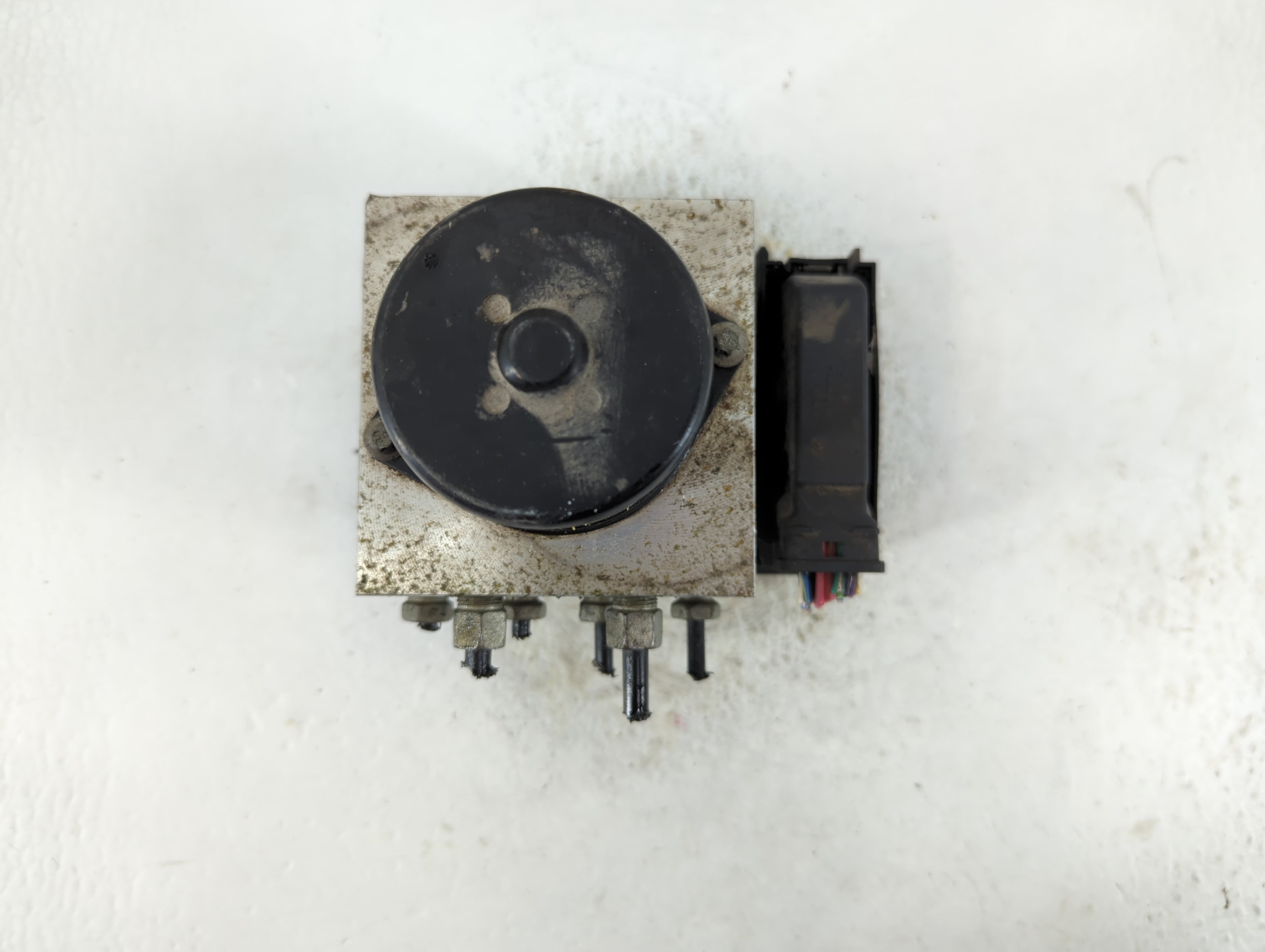 2013-2016 Chevrolet Malibu ABS Pump Control Module Replacement P/N:22863598 Fits Fits 2012 2013 2014 2015 2016 OEM Used Auto Parts - Oemusedautoparts1.com