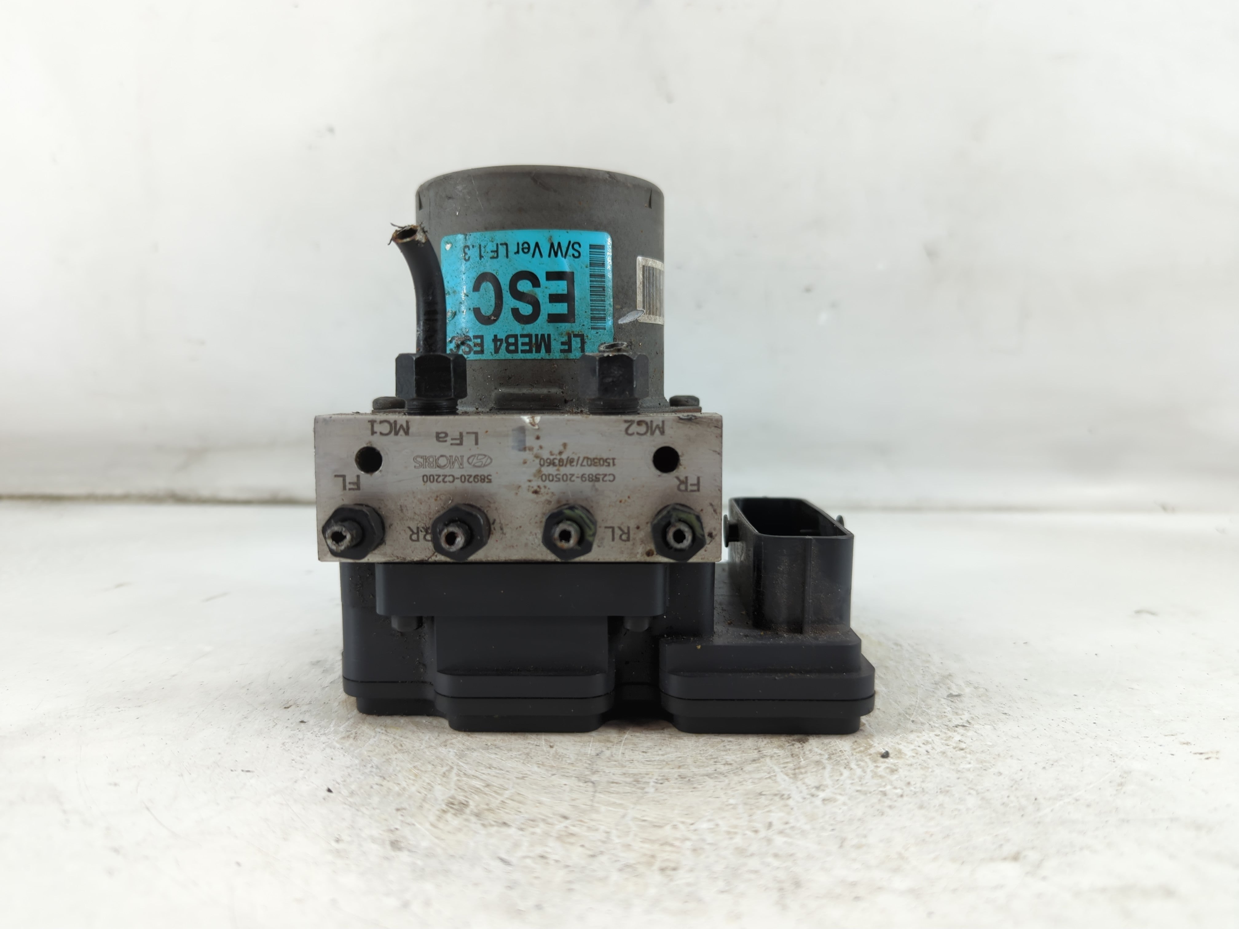 2015-2017 Hyundai Sonata ABS Pump Control Module Replacement P/N:58920-C2200 Fits Fits 2015 2016 2017 OEM Used Auto Parts - Oemusedautoparts1.com
